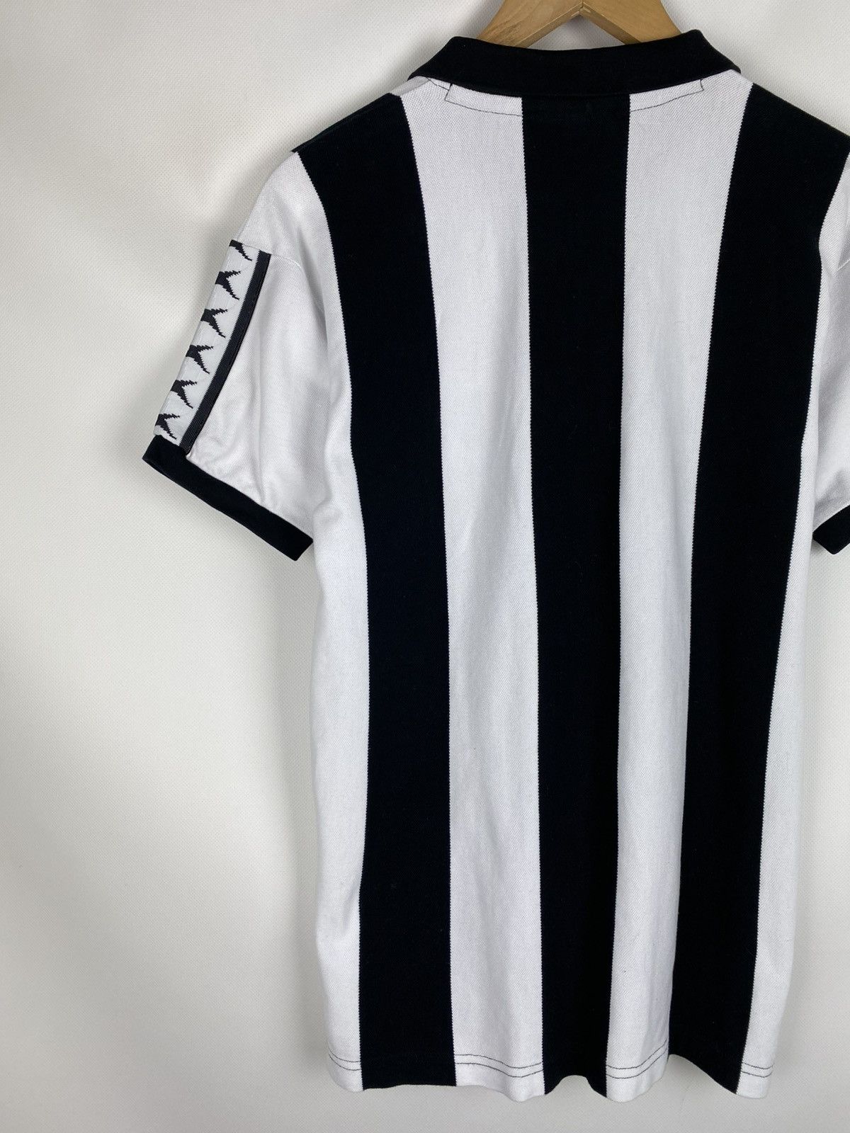Other Bukta Newcastle United Replica Soccer Polo Shirt Jersey Size US M / EU 48-50 / 2 - 13 Thumbnail