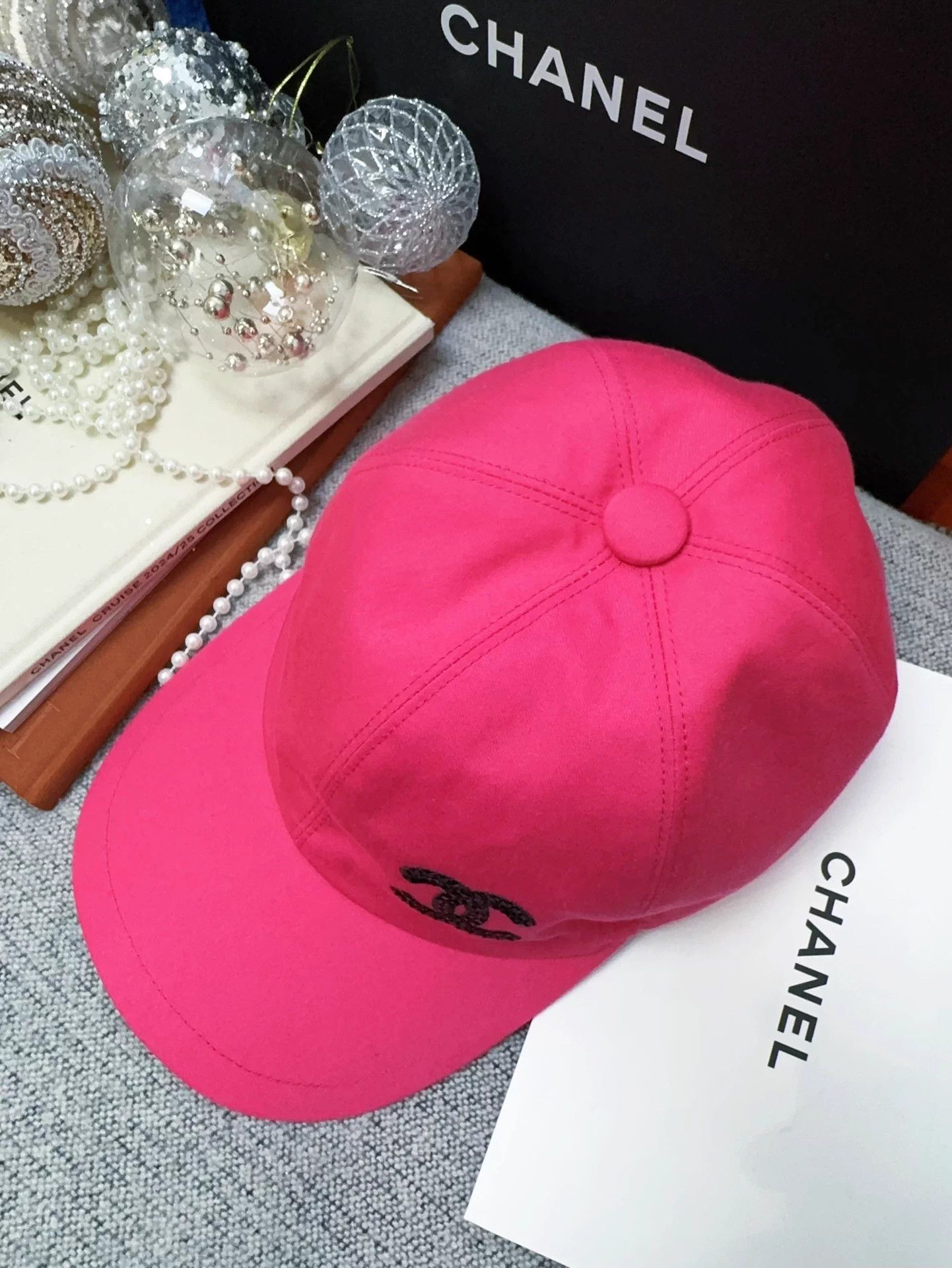 Chanel Chanel 24C pink black sequin CC logo baseball cap Size ONE SIZE - 5 Thumbnail