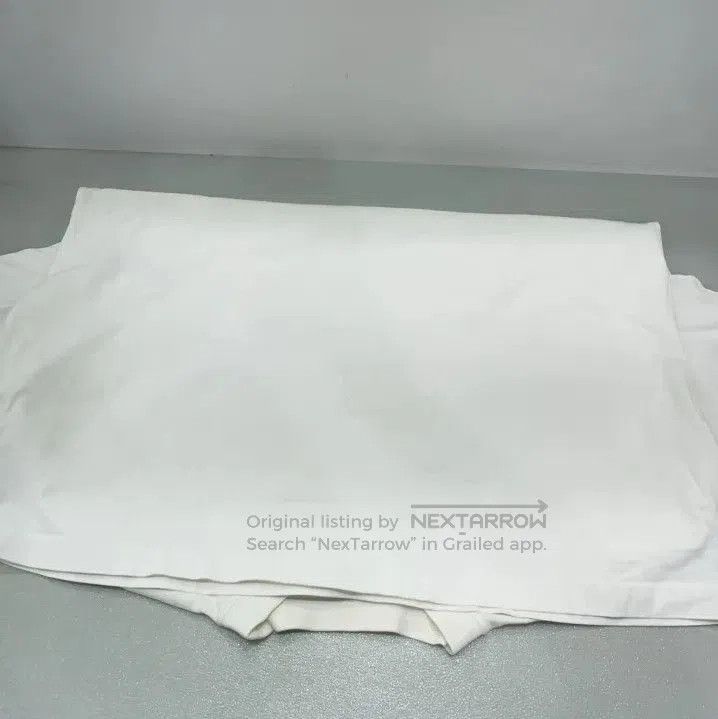 Balenciaga Balenciaga FW24 White Graphic Oversized T. Size US L / EU 52-54 / 3 - 9 Thumbnail