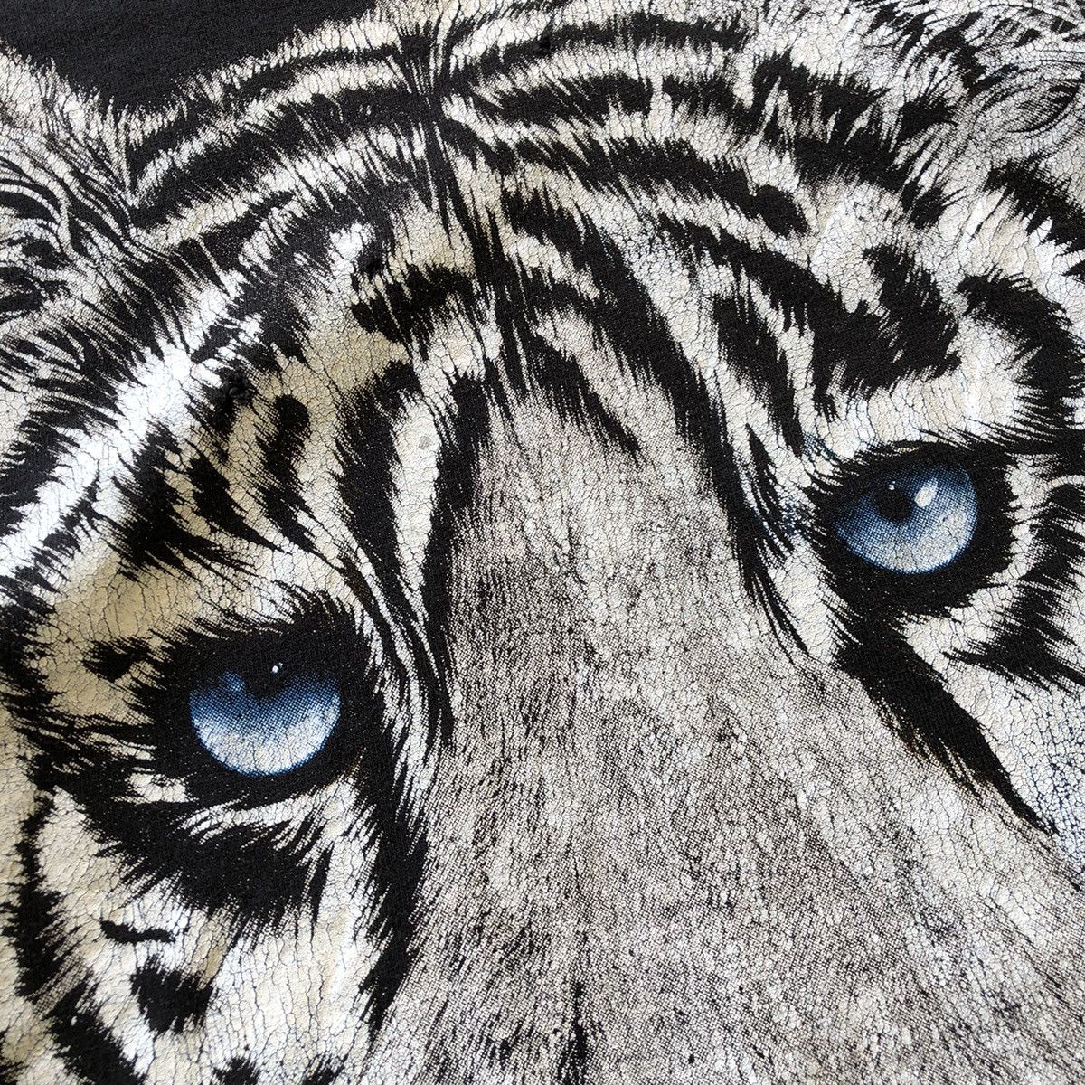Fruit Of The Loom Vintage White Tiger Big Printed Long Sleeve Shirt Size US L / EU 52-54 / 3 - 10 Thumbnail