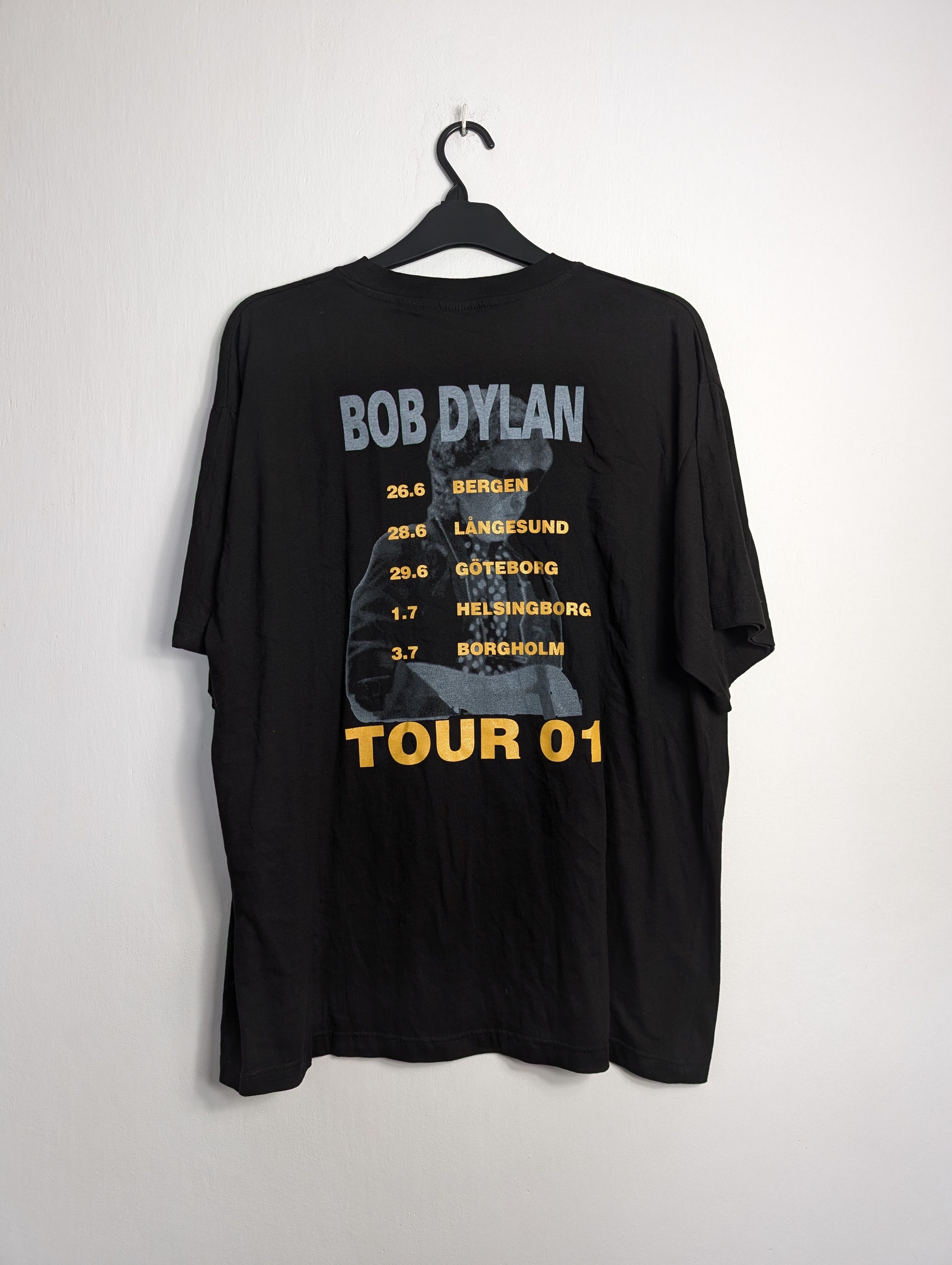 Band Tees Bob Dylan 2001 European Tour Tee Rare Vintage Size US XL / EU 56 / 4 - 3 Thumbnail