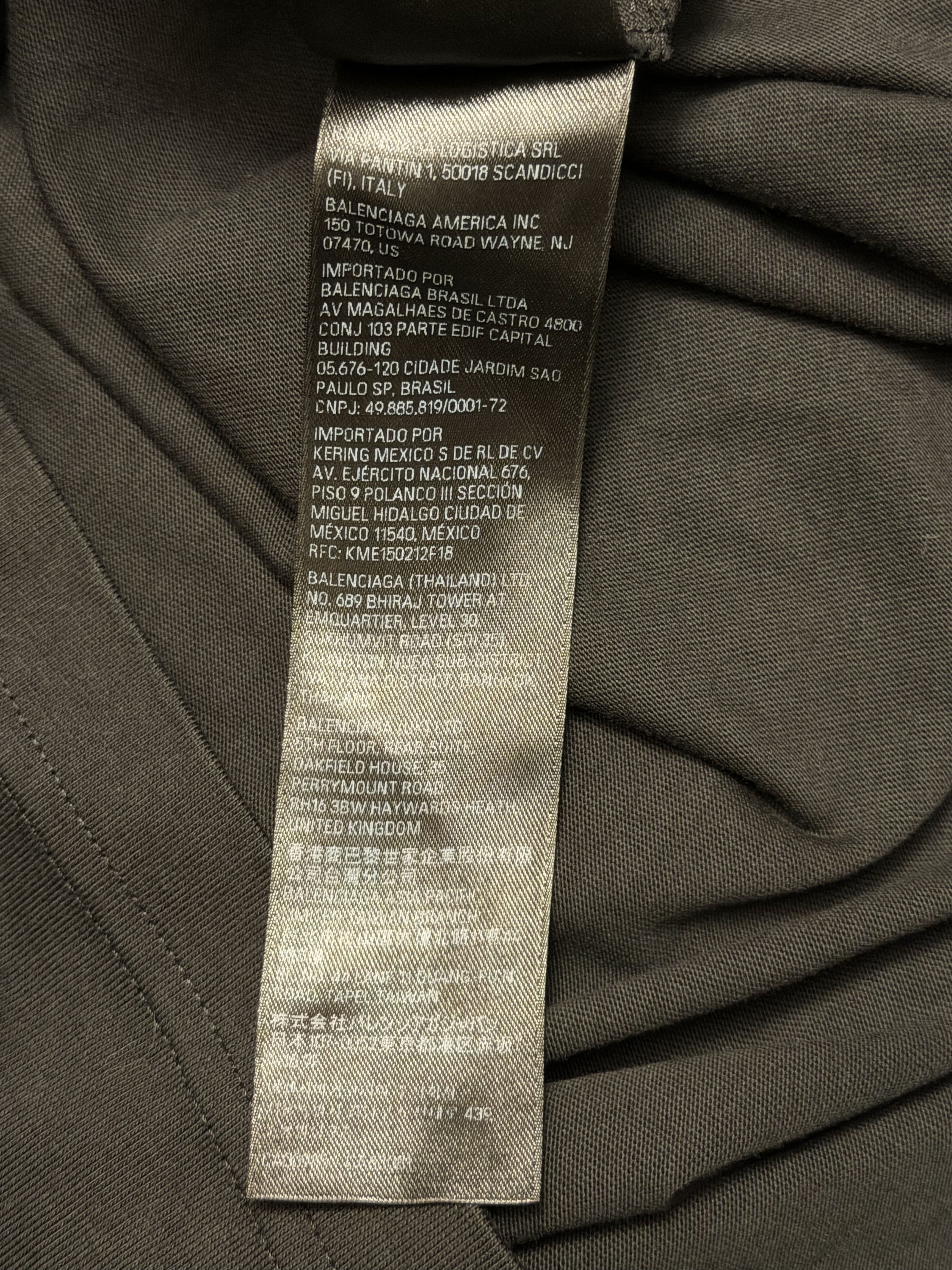 Balenciaga Balenciaga Erewhon Los Angeles Oversized Tee Size US M / EU 48-50 / 2 - 8 Thumbnail