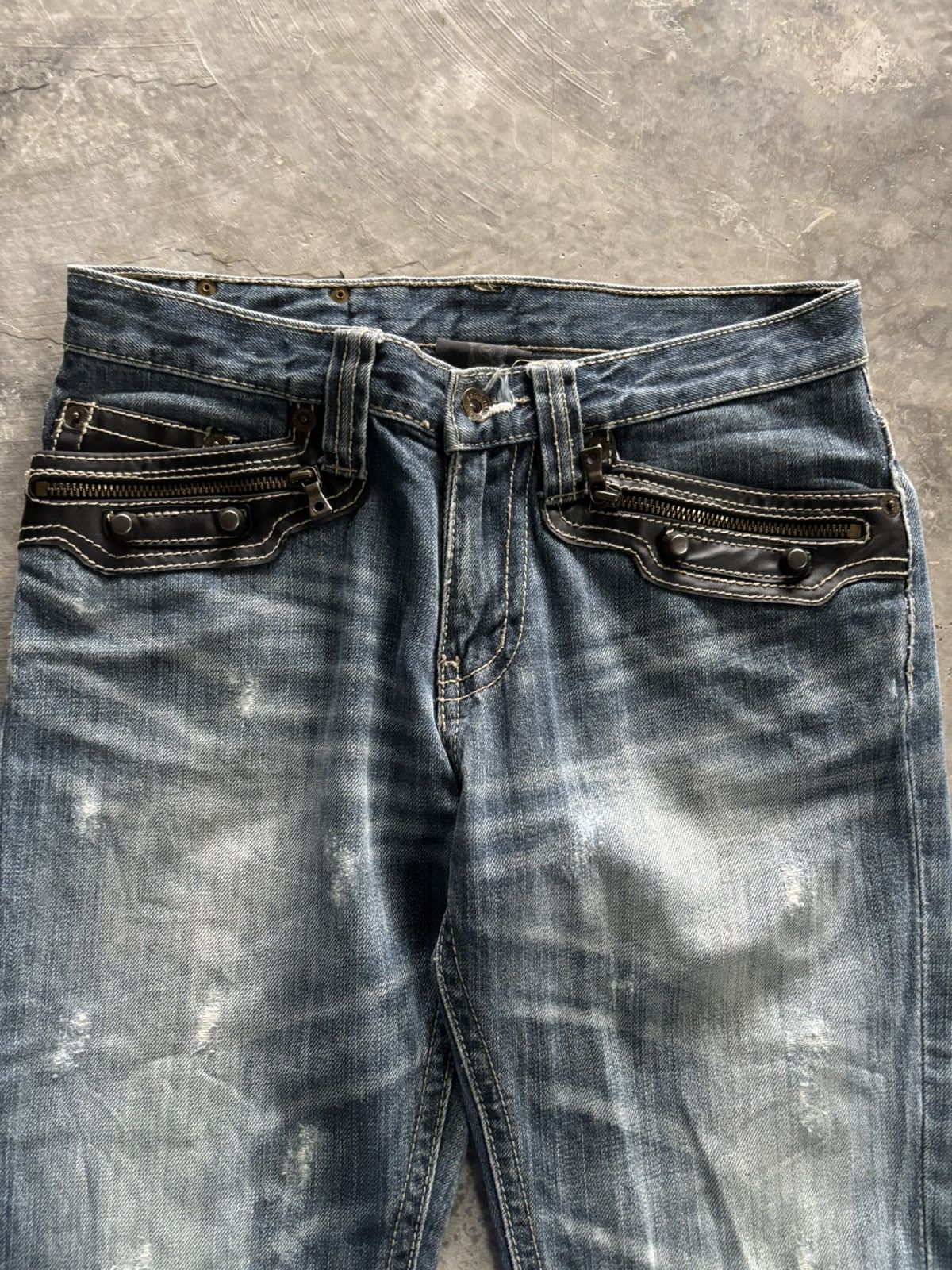 Hysteric Glamour × semanticdesign SICK FLARE DISTRESSED SEMANTIC DESIGN WASHED LEATHER POCKET Size US 29 - 2 Thumbnail