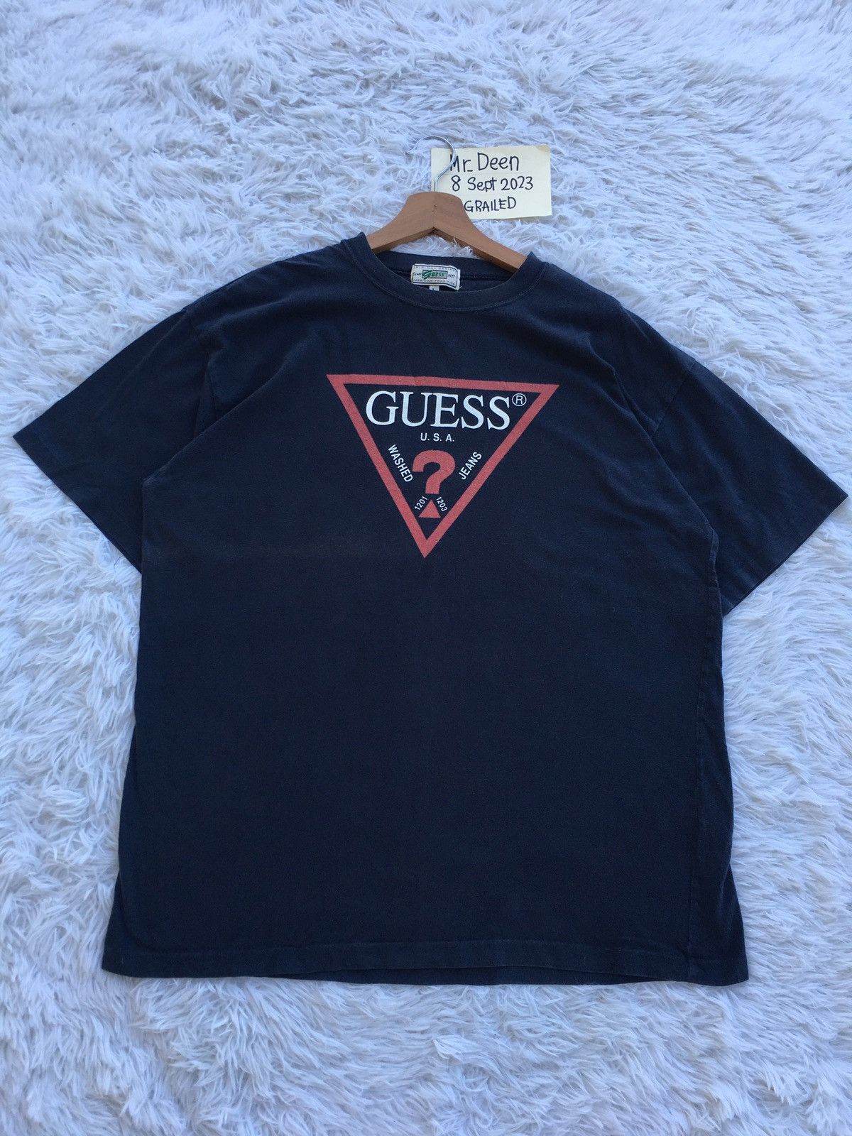 Rare Vintage 90s Guess Big Logo Tshirt