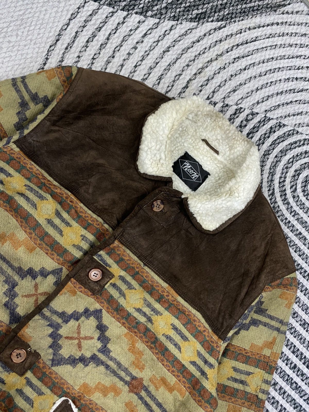 Vintage 🔥Vintage Neon Half Leather Navajo Wool Sherpa Lined Jacket Size US L / EU 52-54 / 3 - 7 Thumbnail