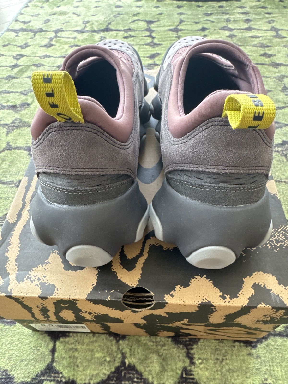 Oakley Oakley Factory Team Taupe Flesh Sandals Size US 9.5 / EU 42-43 - 7 Thumbnail