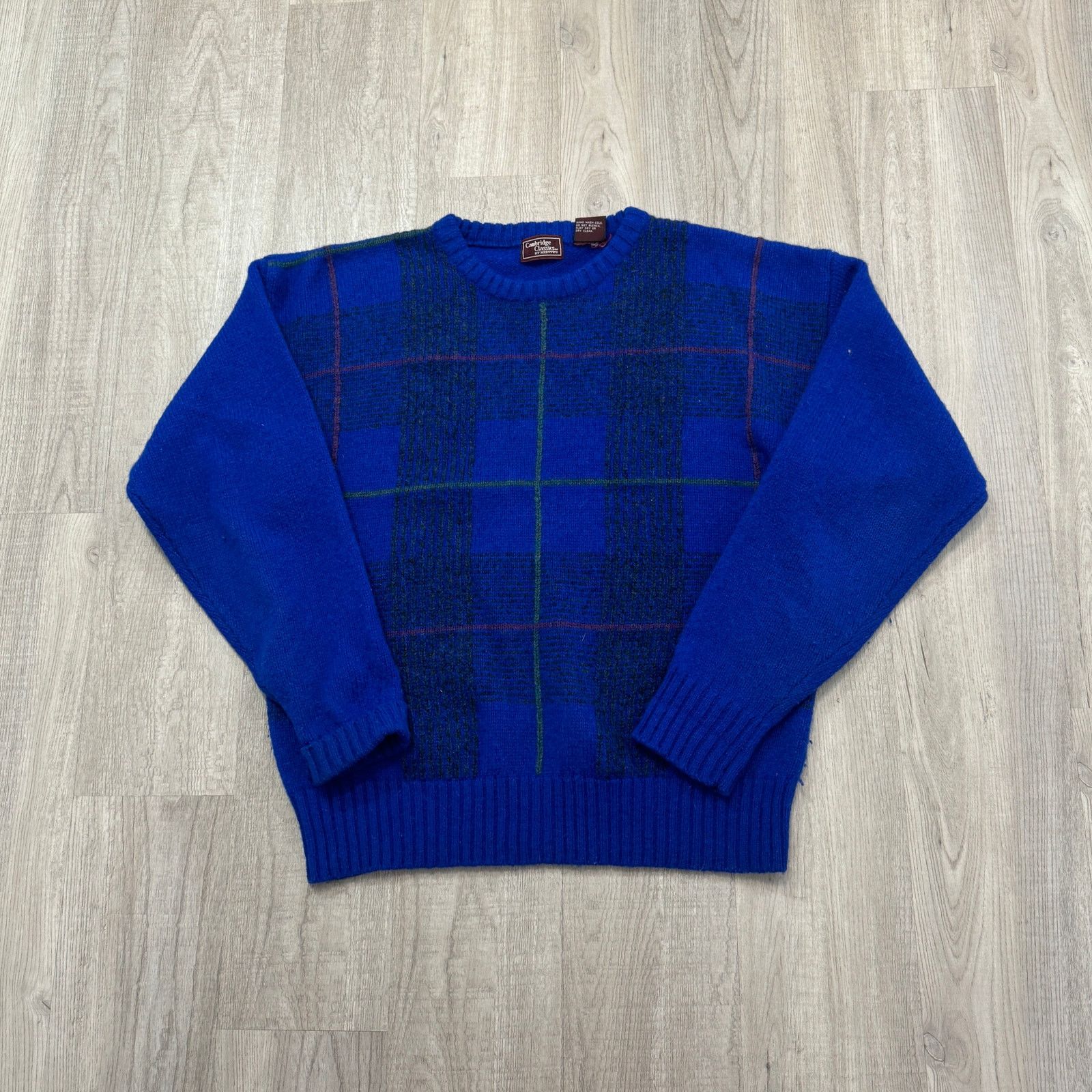 Cambridge Classics Heavy outlets Weight Sweater