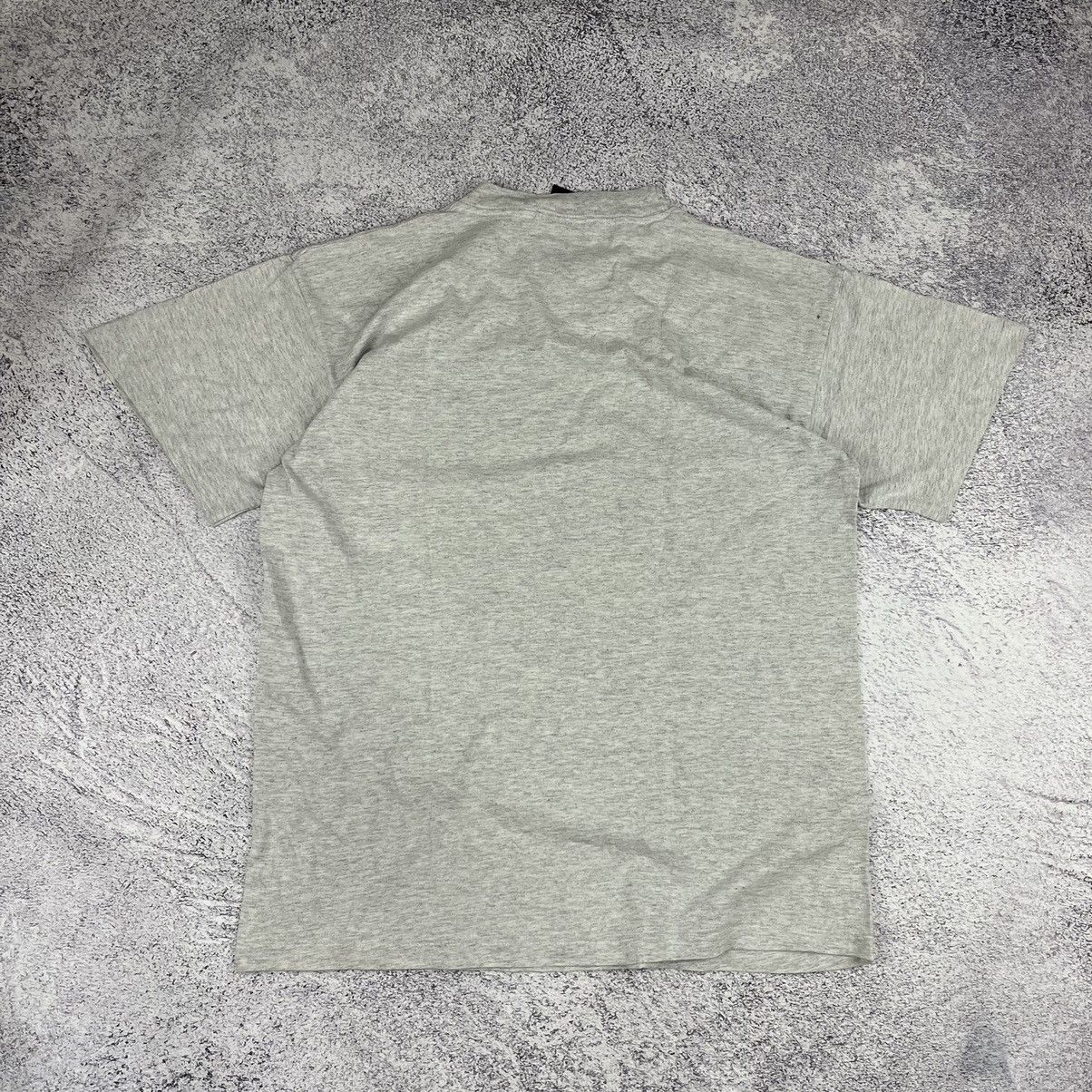 NBA × Vintage Vintage Chicago Bulls Tee 90s Made in USA NBA RIP Size US L / EU 52-54 / 3 - 7 Thumbnail