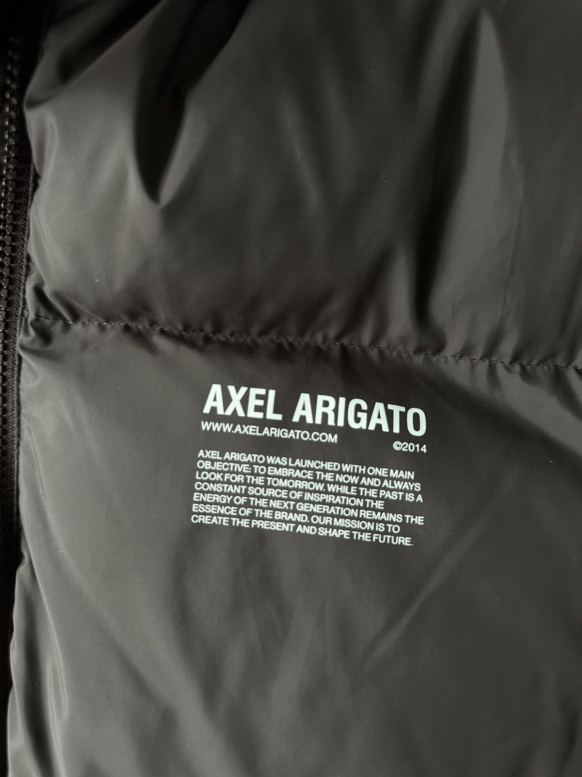 Axel Arigato Axel Arigato Black Observer Puffer Jacket Size US XL / EU 56 / 4 - 9 Thumbnail