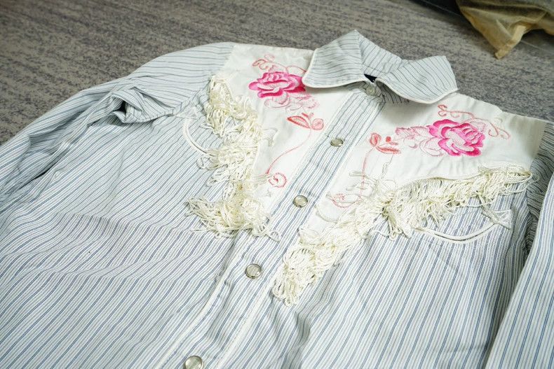 Comme des Garcons Embroidered Western Style Shirt 2505-Nextarrow Size US M / EU 48-50 / 2 - 4 Thumbnail