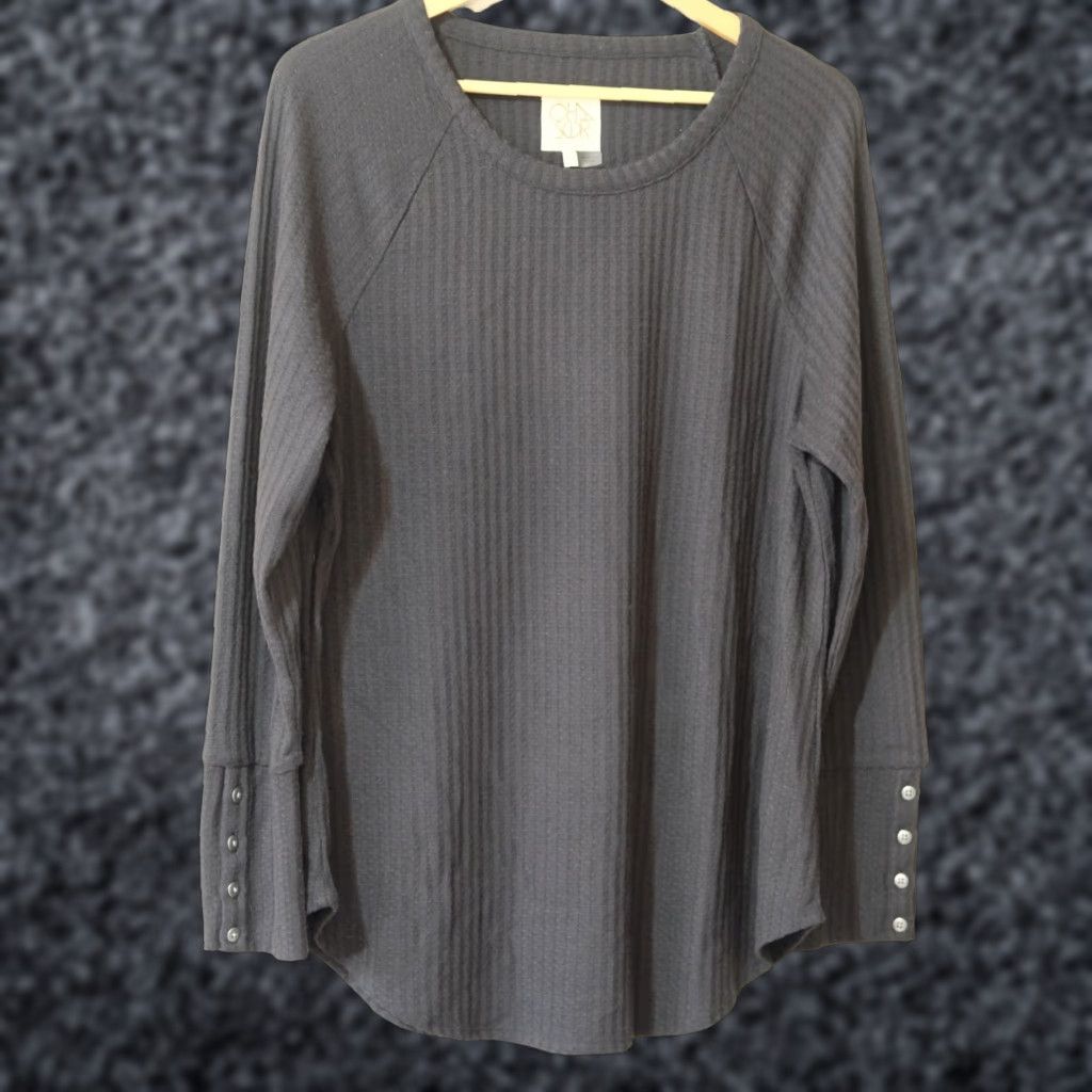 Vintage CHASER Women's XXL Thermal Shirt Sweater Tunic Black Knit Lightweight Casual Round Neck Long Sleeve 62% Polyester 35% Rayon 3% Spandex Regular Size XXL / US 16-18 / IT 52-54 - 1 Thumbnail
