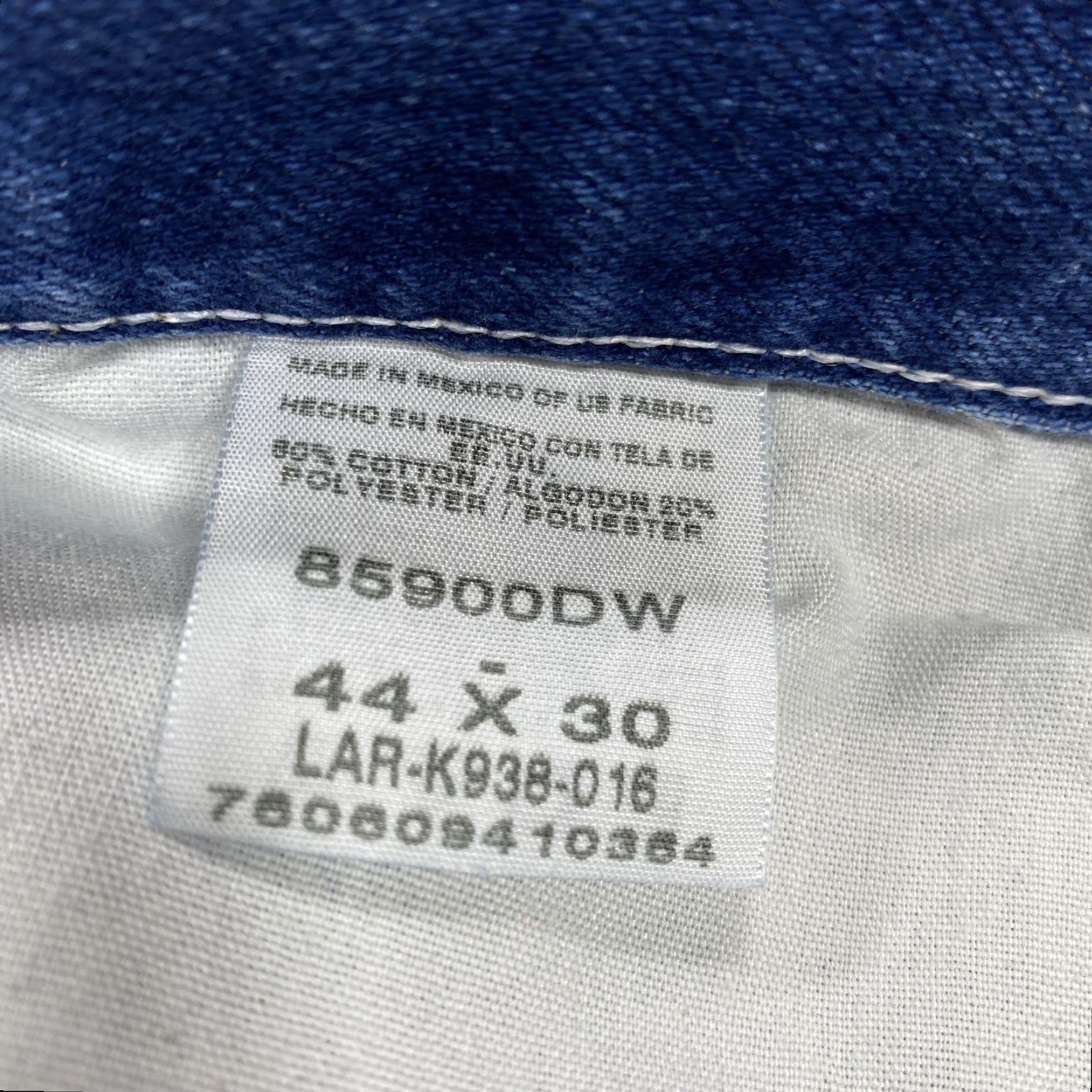 Wrangler Wrangler Authentic Jeans Mens 44x30 Blue Straight Denim Medium Wash 85900DW Size US 44 / EU 60 - 4 Thumbnail
