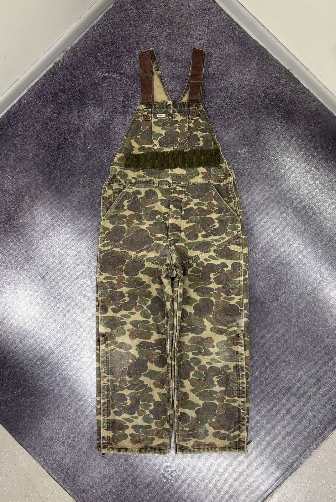 Carhartt Vintage Carhartt BU103 Overalls Bib Duck Camo Hunting Size US 34 / EU 50 - 1 Thumbnail