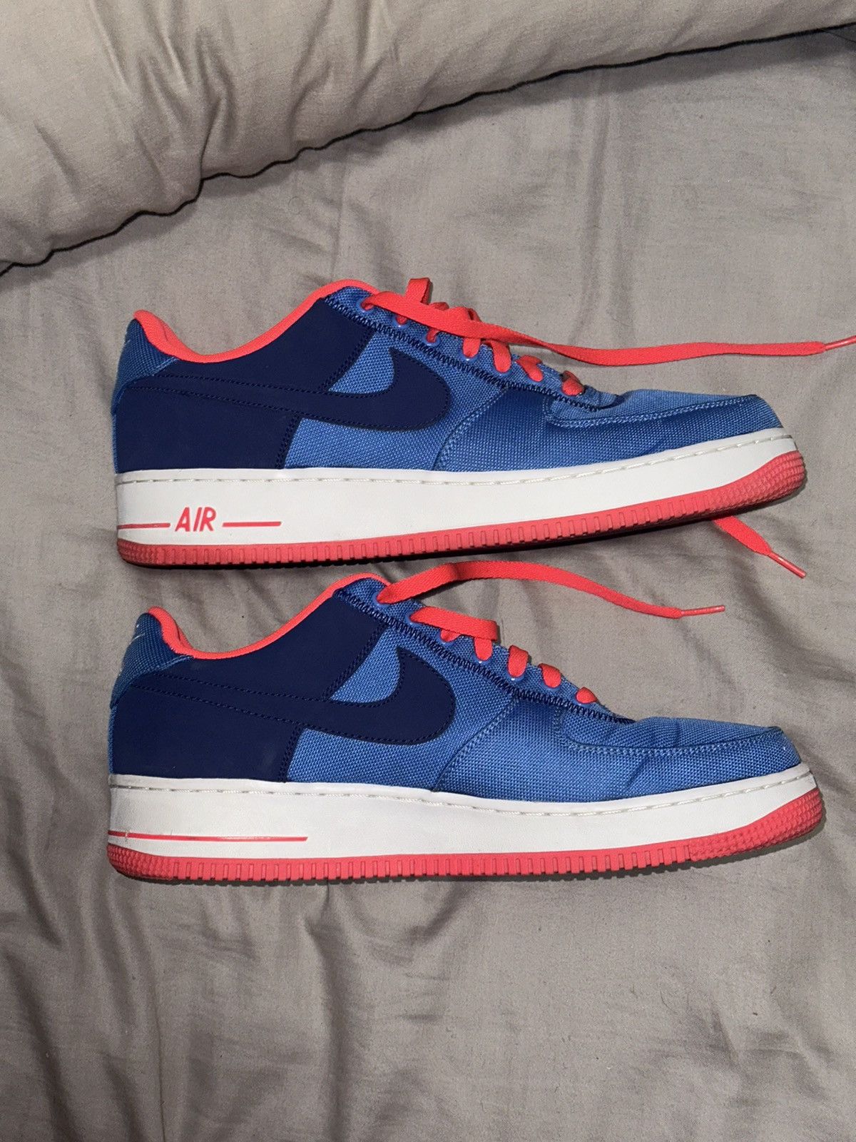 Nike 2013 Air Force 1 Size US 12 / EU 45 - 2 Thumbnail