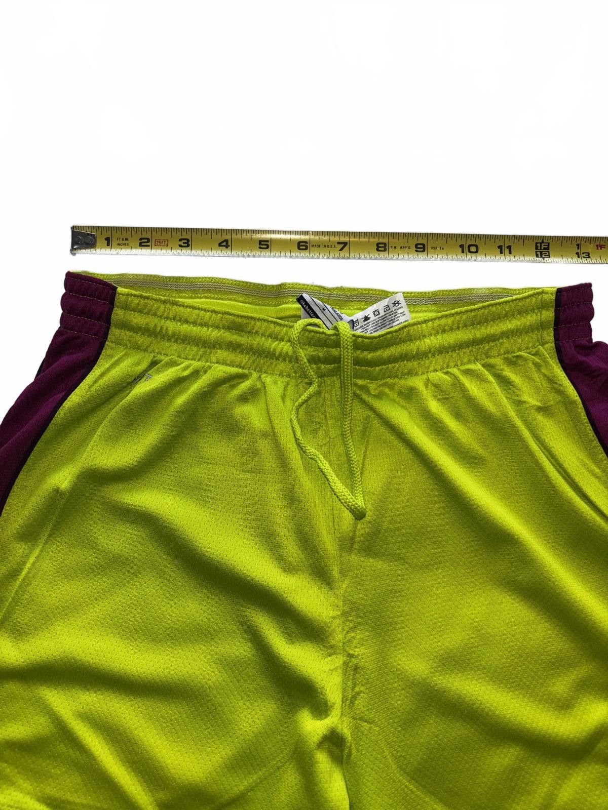 Nike Athletic Nike Dri-FITShorts - Bright Yellow & Purple Size 32" / US 10 / IT 46 - 7 Thumbnail