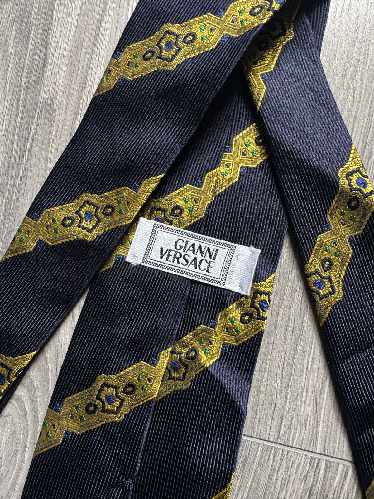 Versace Vintage Gianni Versace 100% silk necktie, baroque pattern Size ONE SIZE - 5 Thumbnail