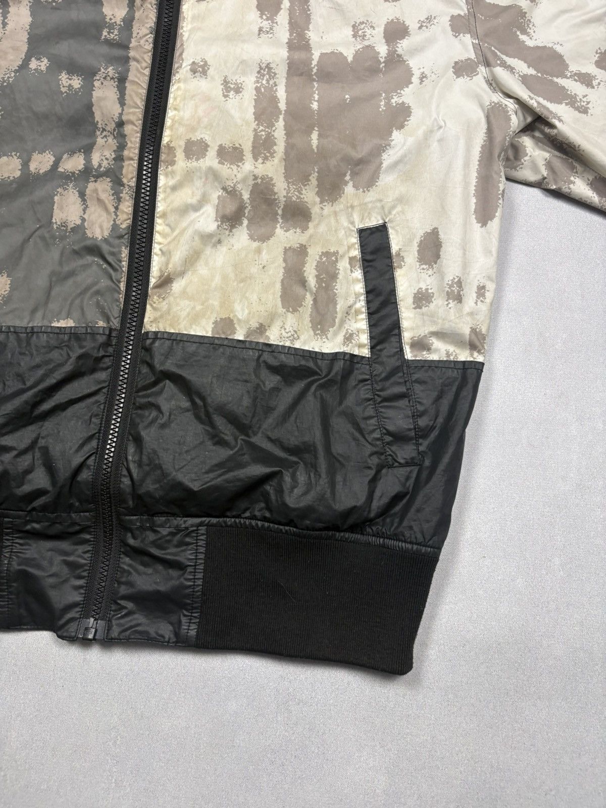 Cav Empt Cav Empt SS21 Graphic Panel Track Bomber Jacket Logo Patch M Size US M / EU 48-50 / 2 - 9 Thumbnail