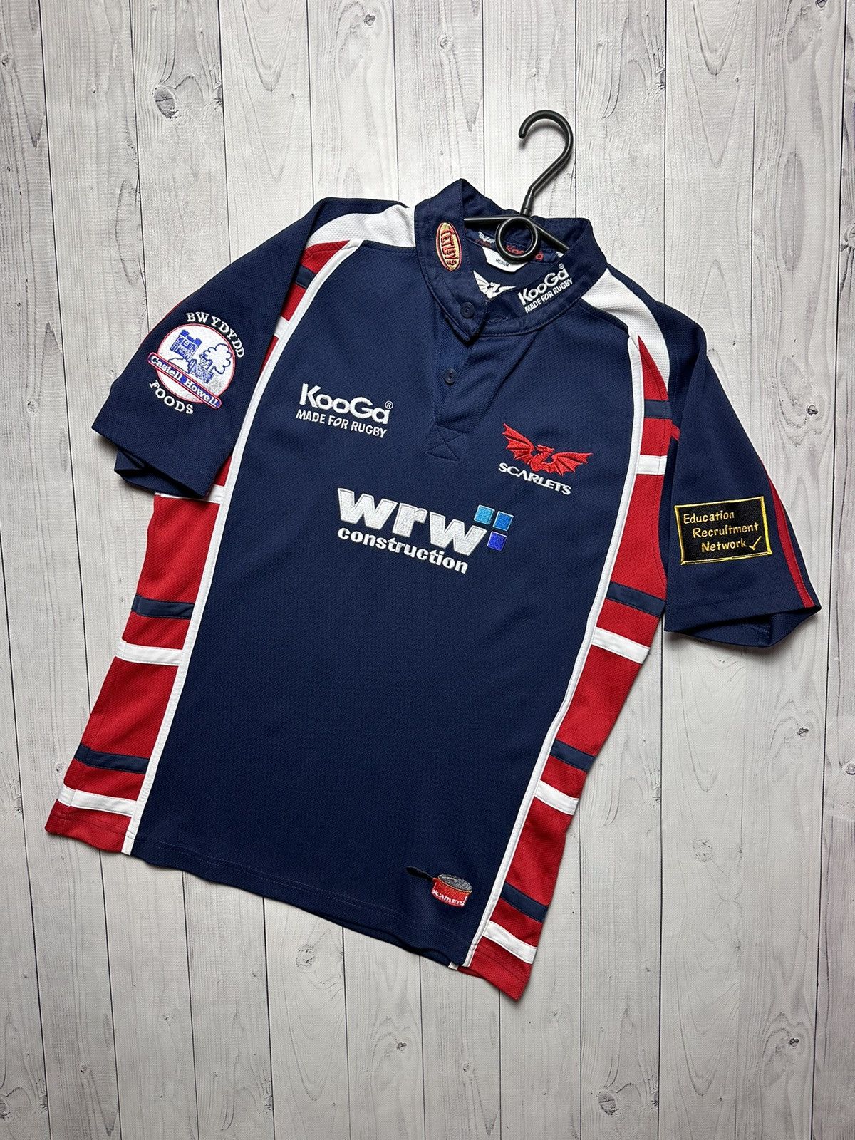 Vintage Vintage Scarlets rugby jersey logo size M Size US M / EU 48-50 / 2 - 1 Thumbnail