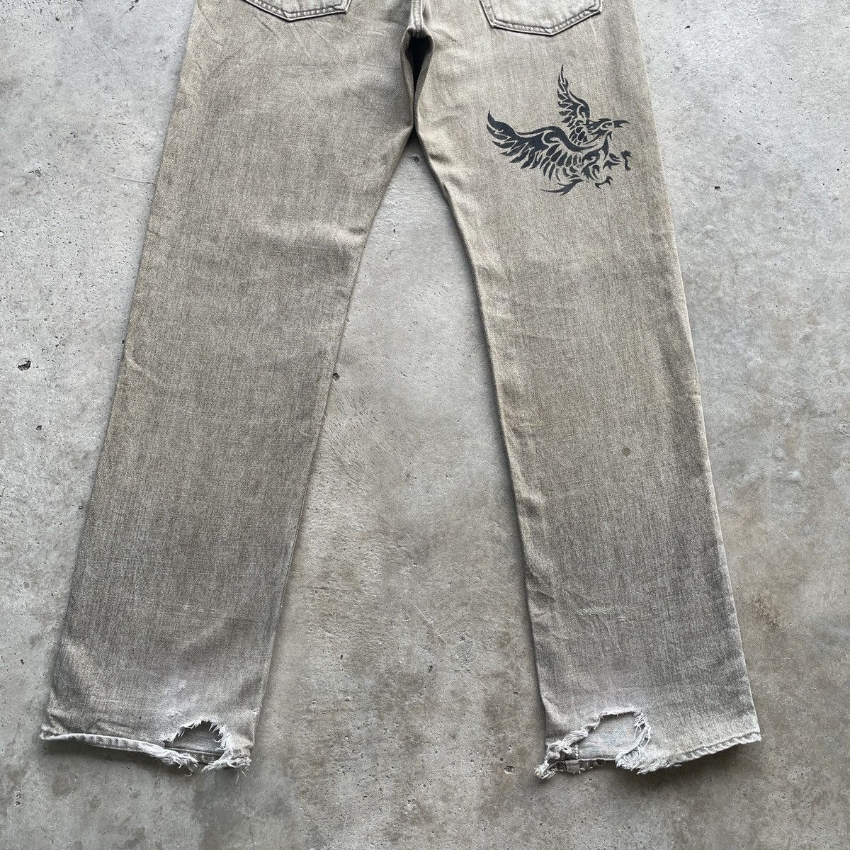 Japanese Brand Vintage Japan Distressed Eagle Logo Faded Jeans Denim Pants Size US 32 / EU 48 - 12 Thumbnail