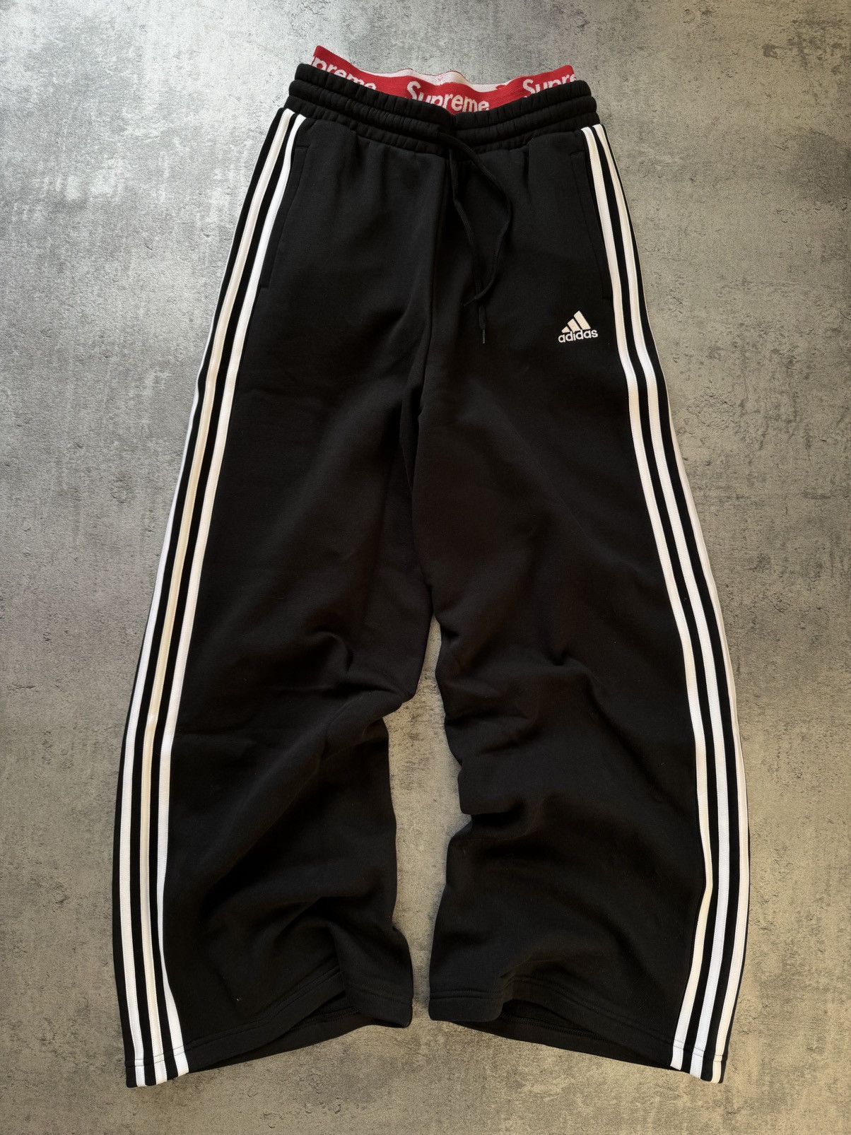 Adidas Adidas Balenciaga Style baggy Track Pants Hype Sweatpants Size US 33 - 2 Thumbnail