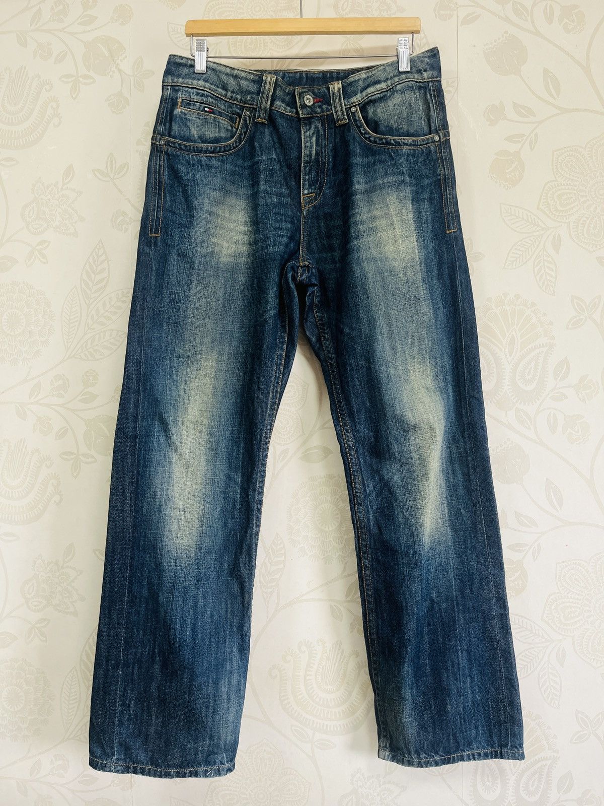 Tommy Hilfiger × Vintage Vintage Tommy Hilfiger Cambridge Regular Fit Jeans Size US 33 - 3 Thumbnail