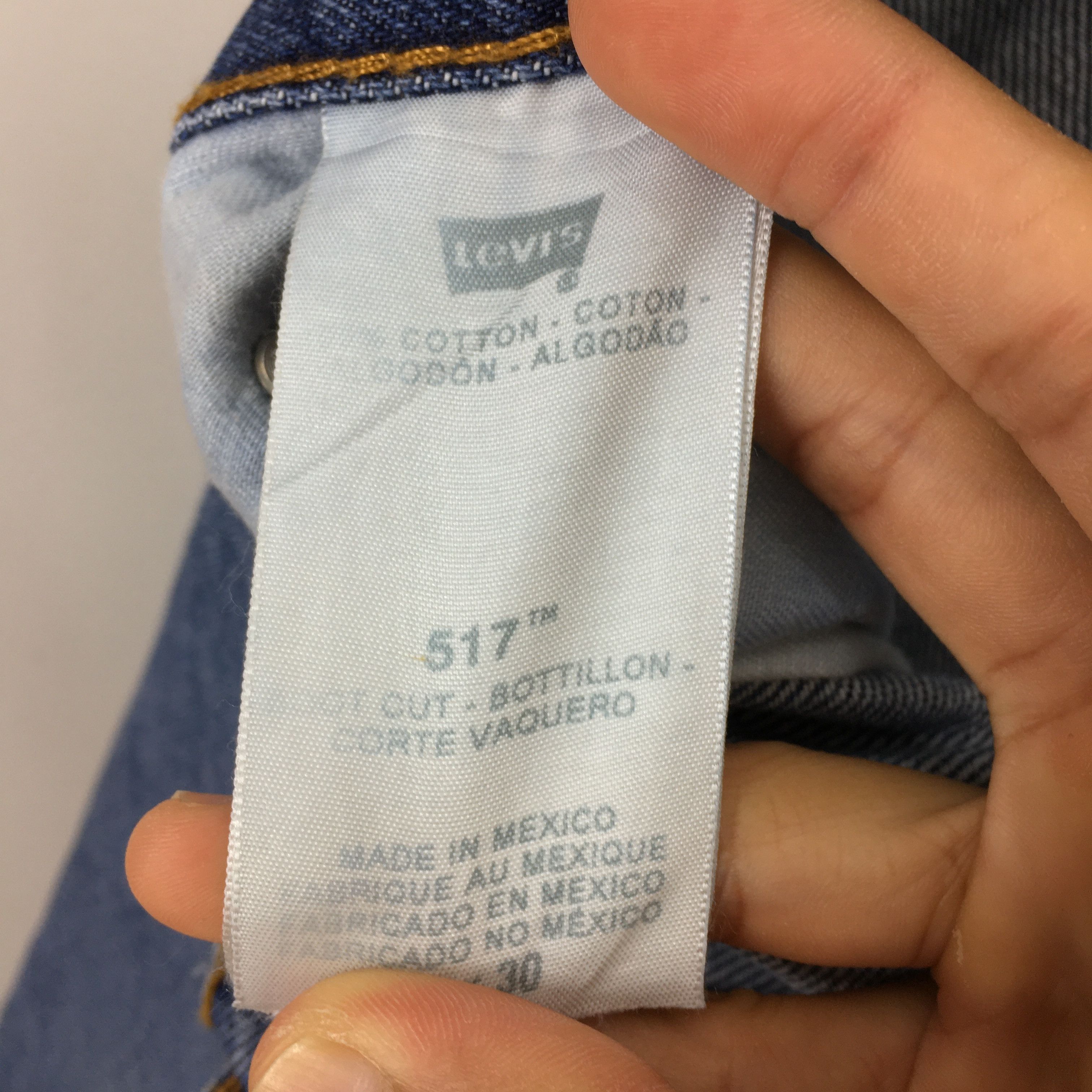 Size 33x31 Vintage Levi's 517 Bootcut Jeans Faded Blue