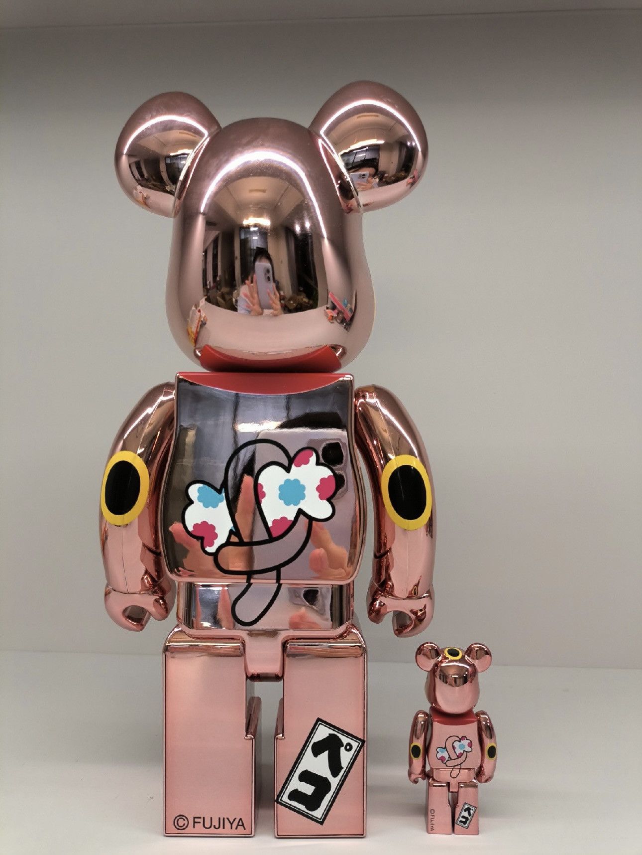 Japanese Brand × Medicom Toy Bearbrick Peko-Chan Milky 400% & 100% Set Pink Size ONE SIZE - 2 Thumbnail