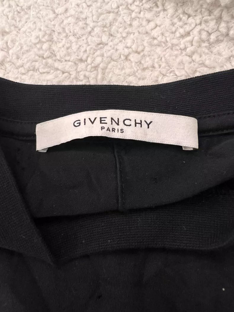 Givenchy Givenchy Distressed Hole T-shirt, XS Size Size US XS / EU 42 / 0 - 2 Thumbnail