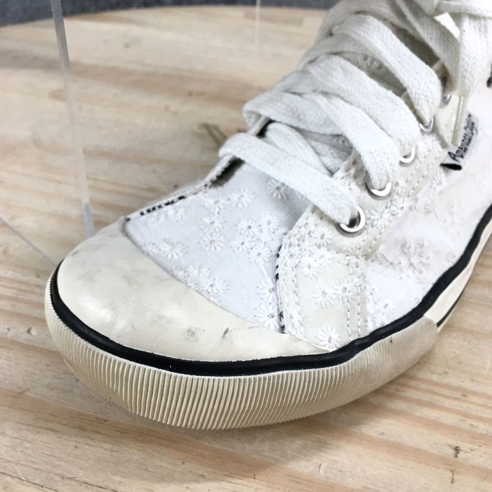 American Eagle Outfitters American Eagle Outfitters Shoes Womens Sneakers White Lace Up Low Top Comfort Round Toe 7.5 Size M / US 6-8 / IT 42-44 - 3 Thumbnail