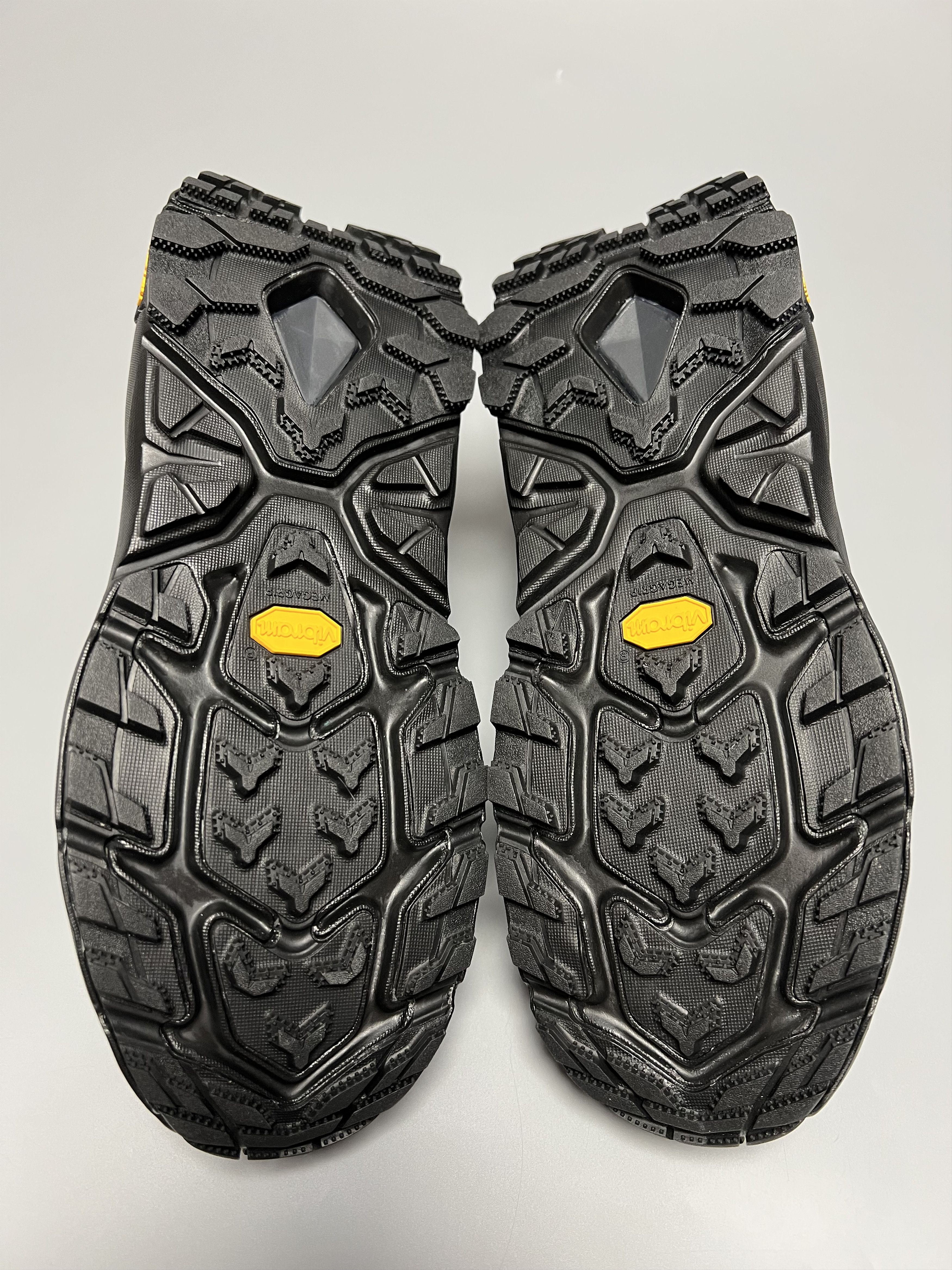 Goretex 9D Hoka One One Kaha 2 Low GTX Hiking Shoes 1123190-SBCRL Size US 9 / EU 42 - 14 Thumbnail