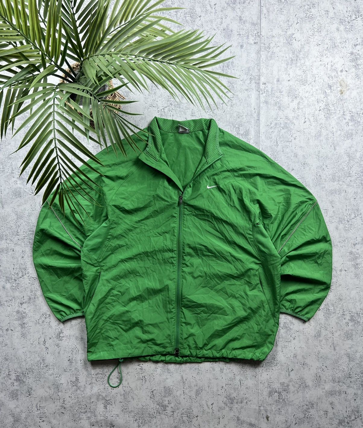 Nike 00s Nike Swoosh Vintage Y2K Oversized Retro Nylon Jacket 