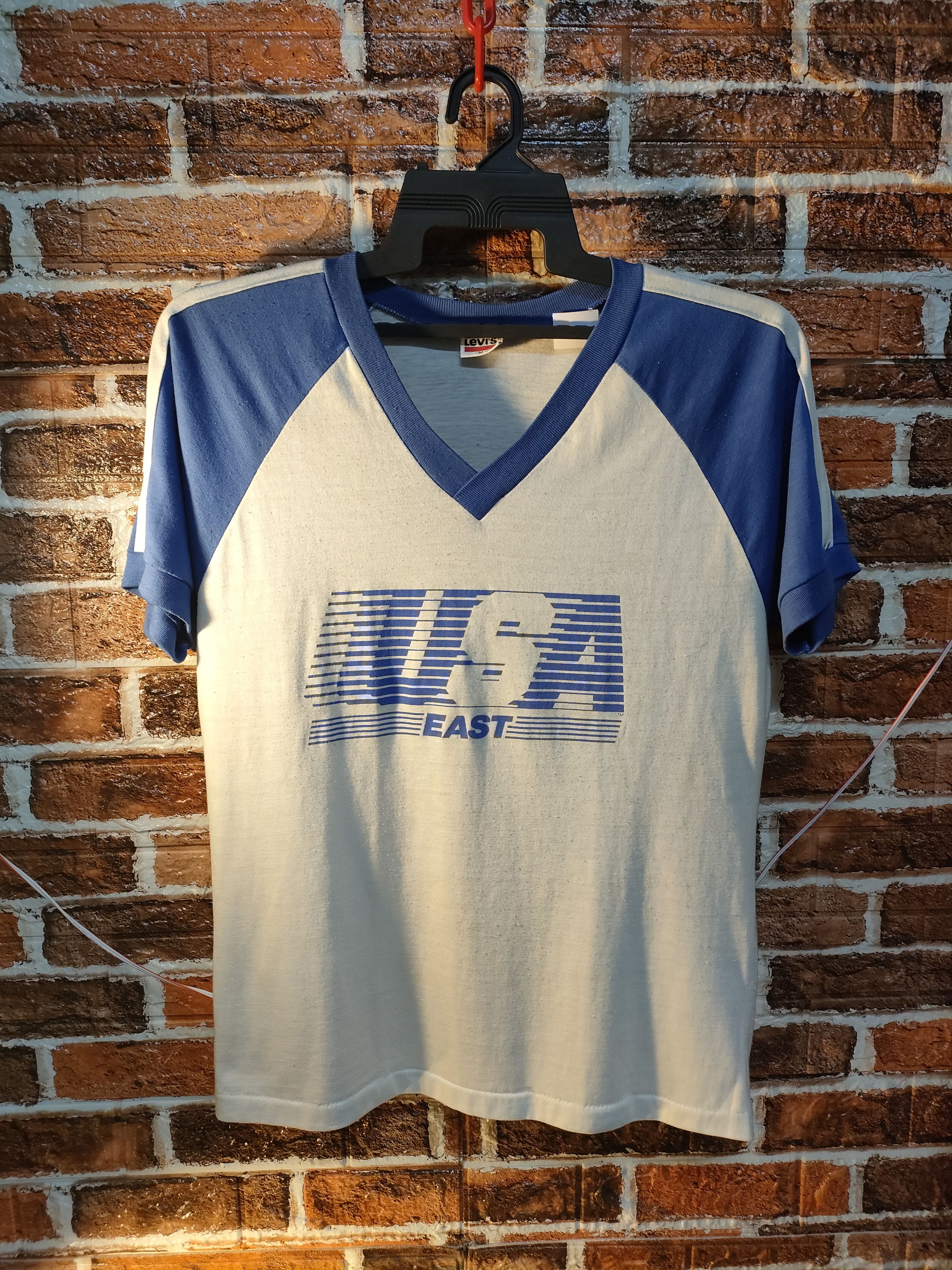 Levi's × Levi's Vintage Clothing × Vintage Vintage Levis Tees Size US M / EU 48-50 / 2 - 1 Thumbnail