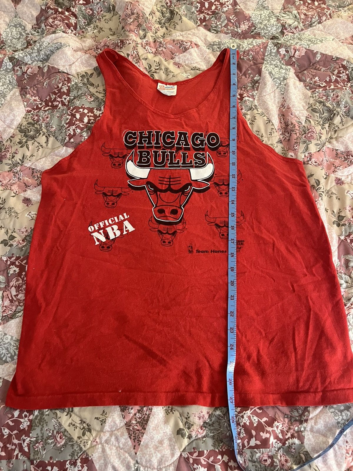 Hanes × NBA × Vintage Vintage 90s Chicago Bulls Adult Tank Top Shirt Size US L / EU 52-54 / 3 - 7 Thumbnail