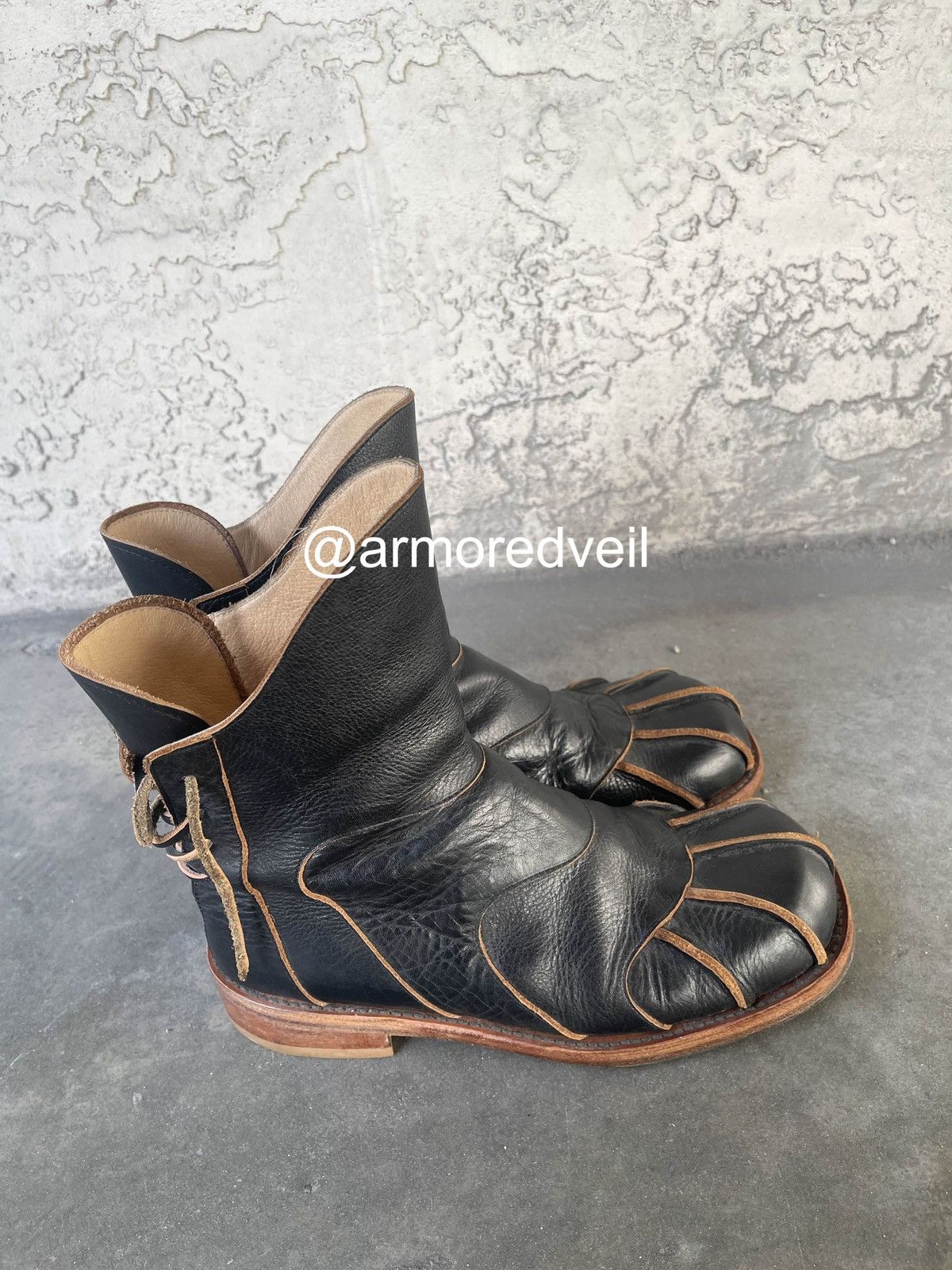 Beauty Beast beauty:beast paw archive boots Size US 10 / EU 43 - 4 Thumbnail