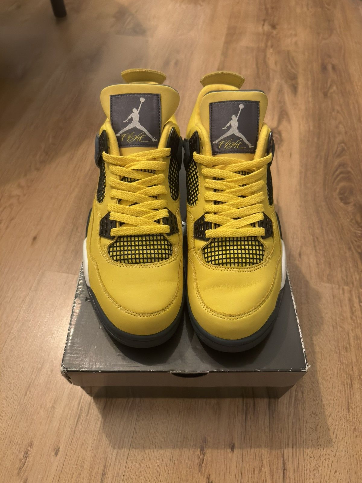 Jordan Brand DS 2006 Jordan 4 Retro LS Lightning (314254-702) Size 9 Size US 9 / EU 42 - 3 Thumbnail