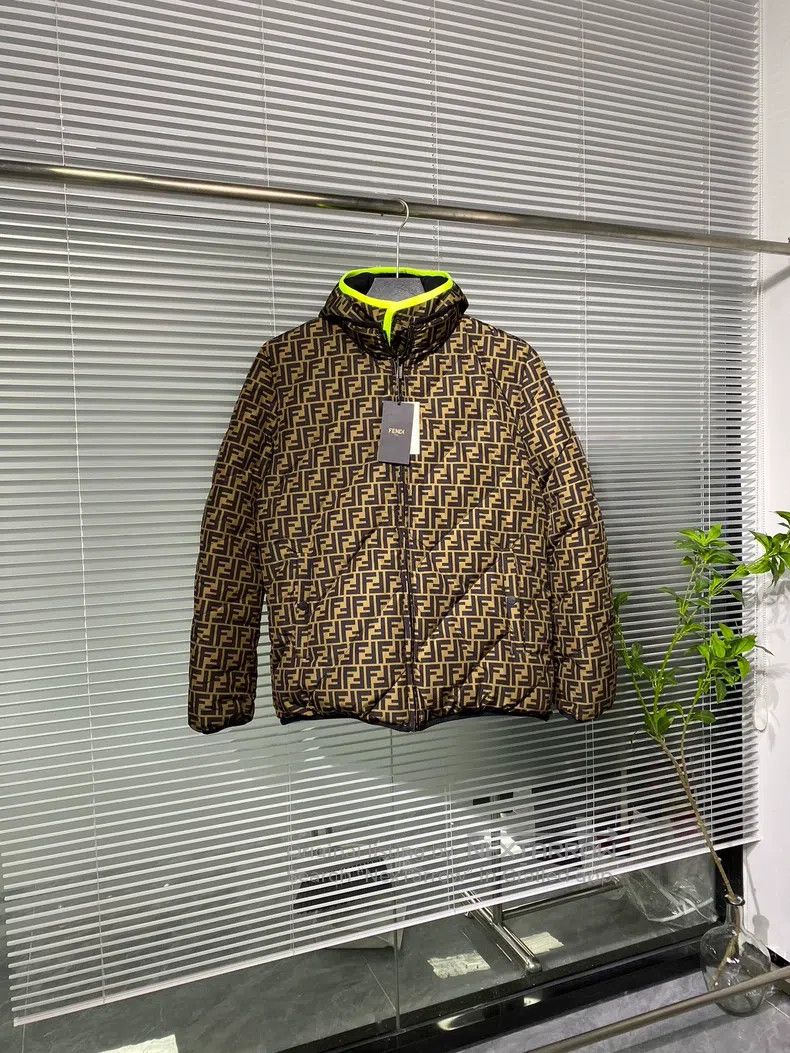 Fendi Fendi Double-Sided Puffer Coat with Monogram Print and Rem Size US M / EU 48-50 / 2 - 1 Thumbnail