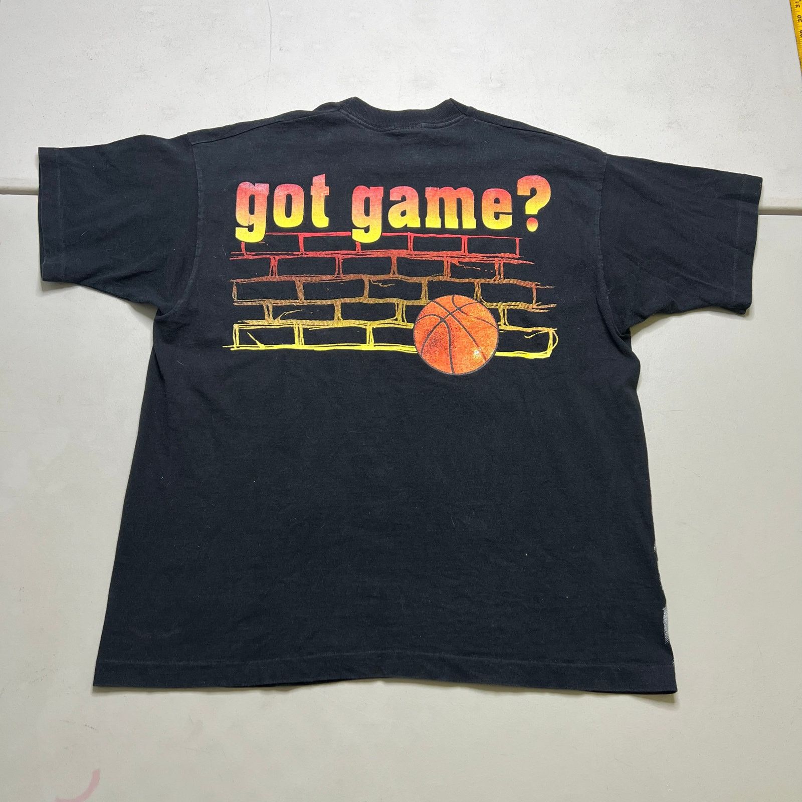 Vintage Vintage 1997 Looney Tunes Taz Got Game Shirt USA Made L OP Size US L / EU 52-54 / 3 - 2 Thumbnail