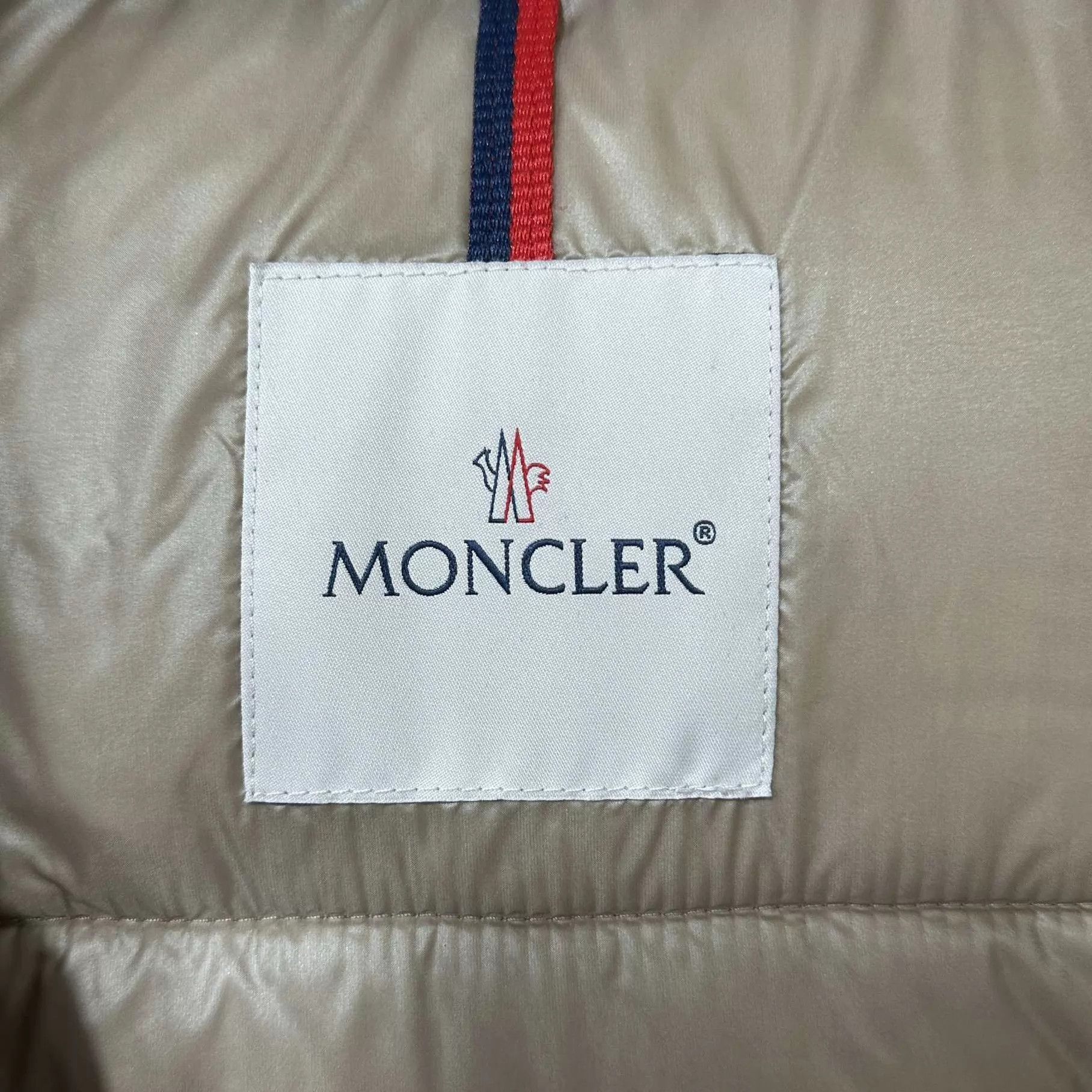 Moncler Moncler Parana Teddy Down Coat size 2 Size XS / US 0-2 / IT 36-38 - 6 Thumbnail