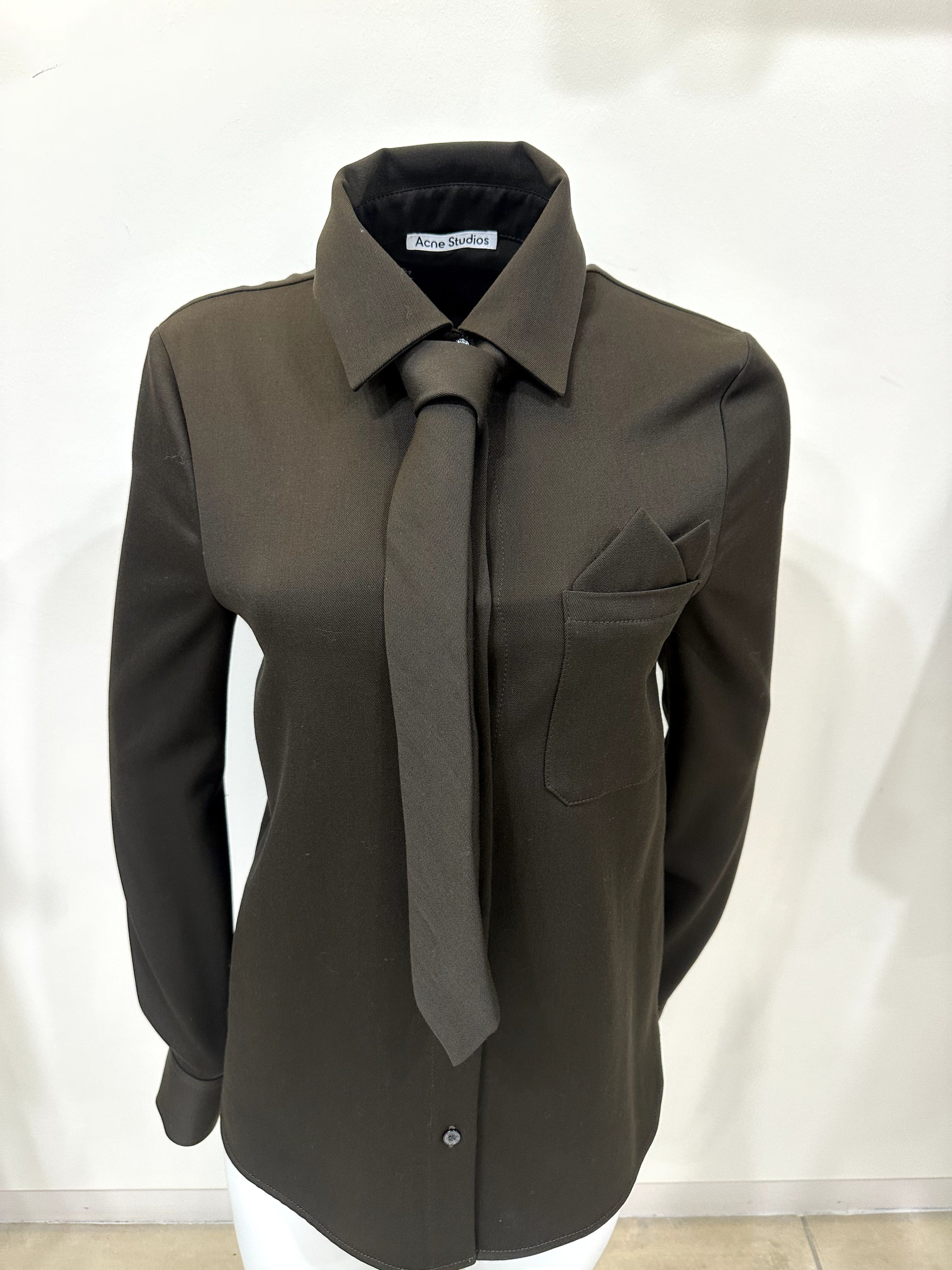 Acne Studios Acne Studios Tie Detail Wool Twill Shirt Size XS / US 0-2 / IT 36-38 - 1 Thumbnail