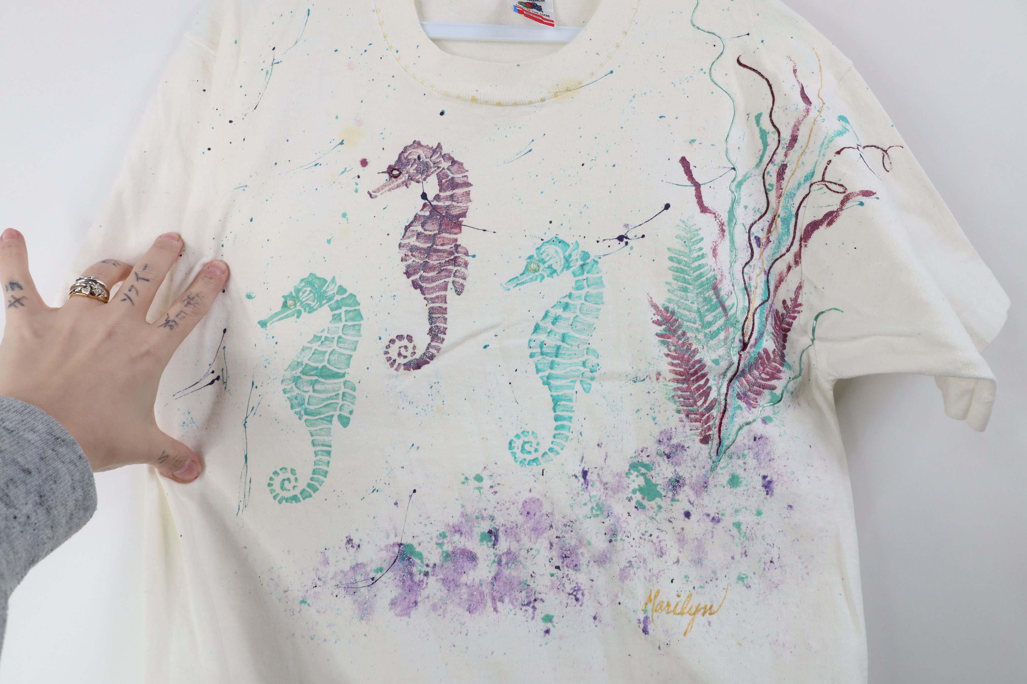 Vintage Vintage 90s Streetwear Glitter Glue Seahorse T-Shirt USA Size L / US 10 / IT 46 - 4 Thumbnail