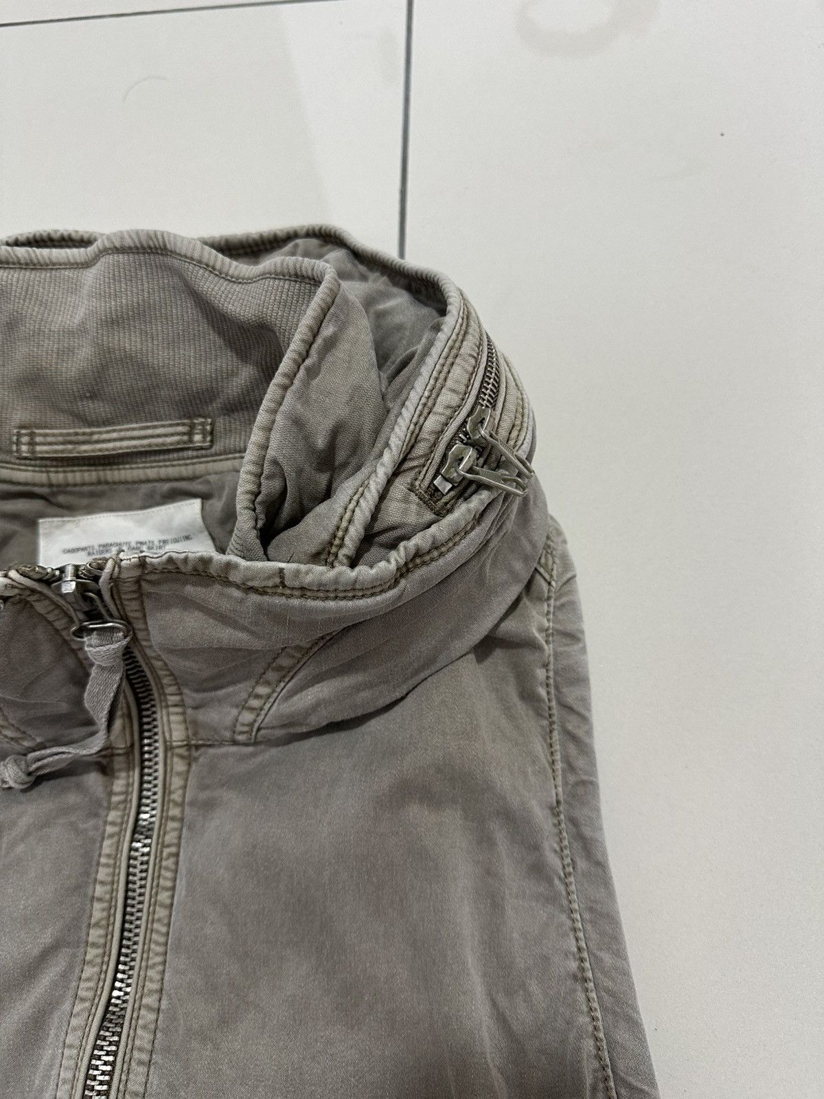 G.O.A Bono Jacket Less Sleeve Design LGB If six was Nine