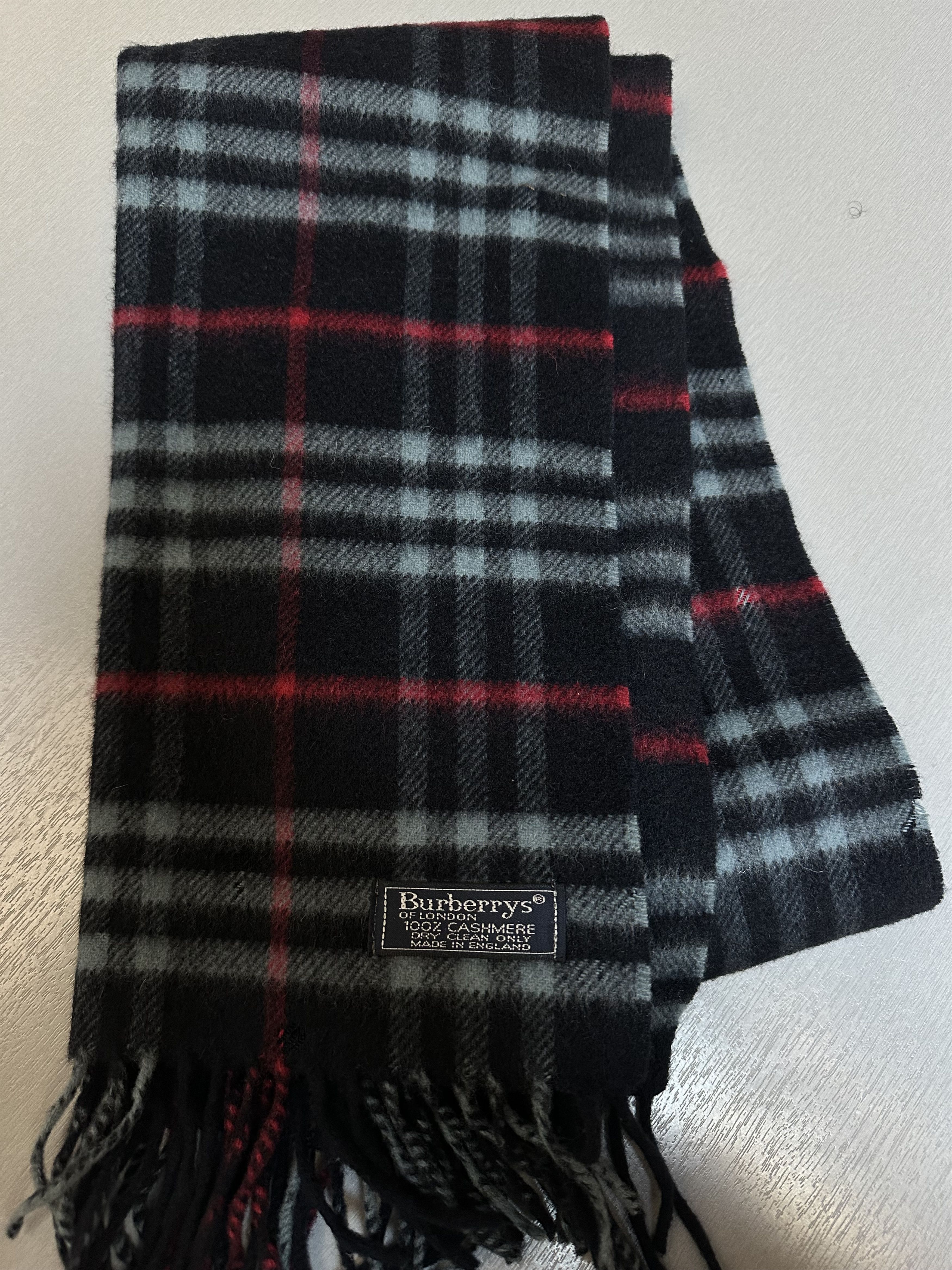 Burberry Burberrys of London Scarf Size ONE SIZE - 2 Thumbnail