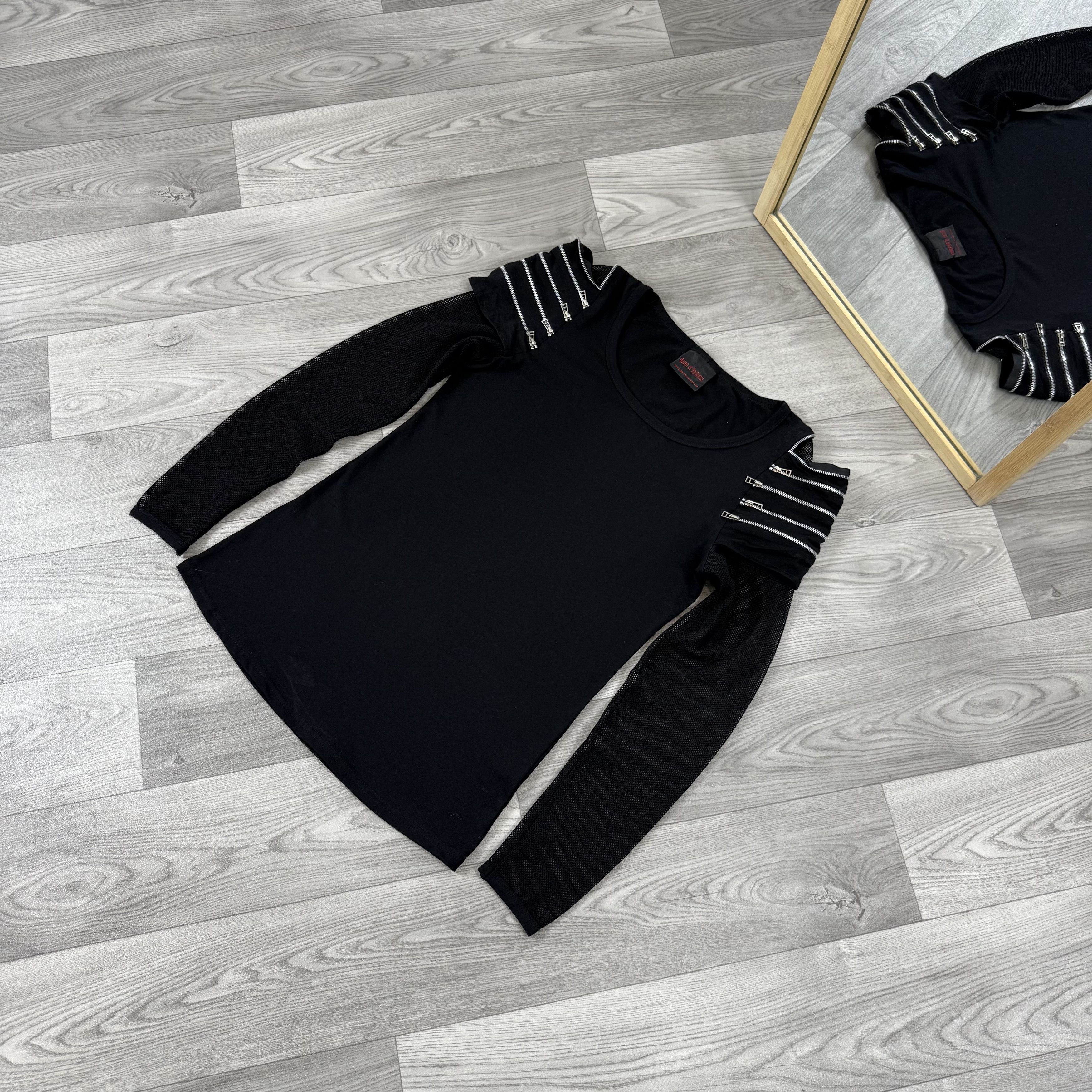 Vintage Vintage Queen of Darkness 00s Mesh Long Sleeve Tee Shirt Size M / US 6-8 / IT 42-44 - 3 Thumbnail