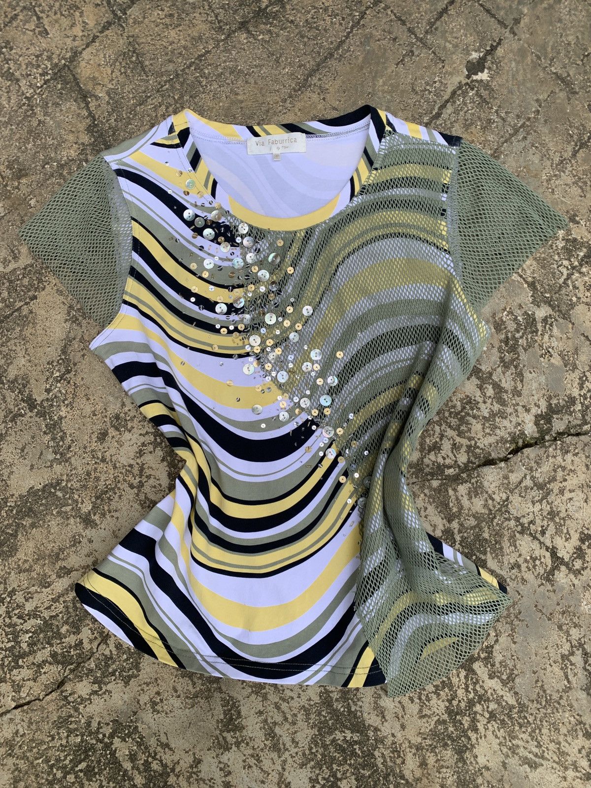 Japanese Brand × KMRii y2k Via Fabrurrica by TGM Multifabric Beady Graphic Top Size M / US 6-8 / IT 42-44 - 1 Thumbnail