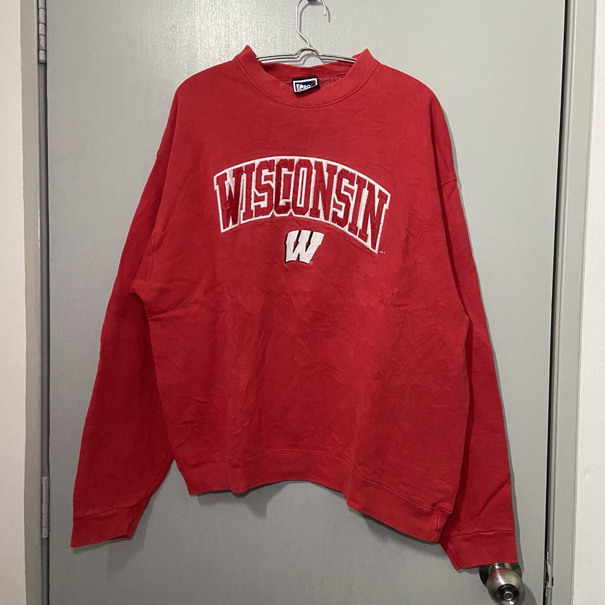 NCAA × Pro Player × Vintage Vintage WISCONSIN BADGERS Football NCAA CREWNECK Sweatshirt Size US XL / EU 56 / 4 - 1 Thumbnail