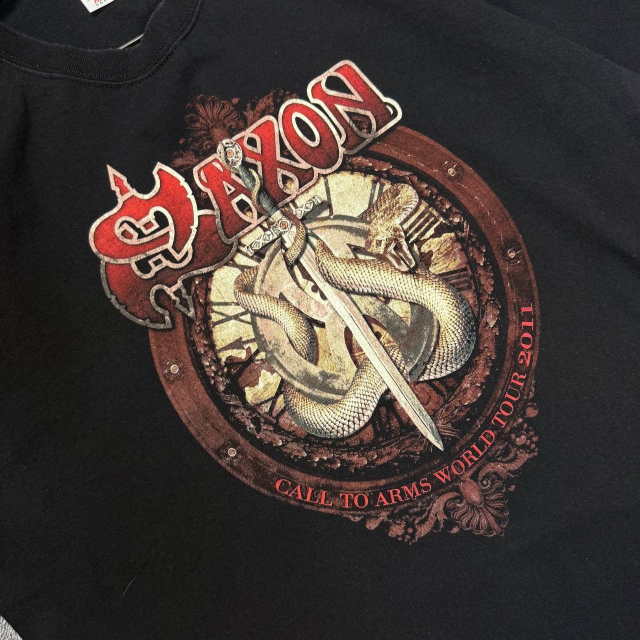 Band Tees SAXON World Tour 2011 Rock On The Ocean Black XL T-Shirt Size US XL / EU 56 / 4 - 2 Thumbnail