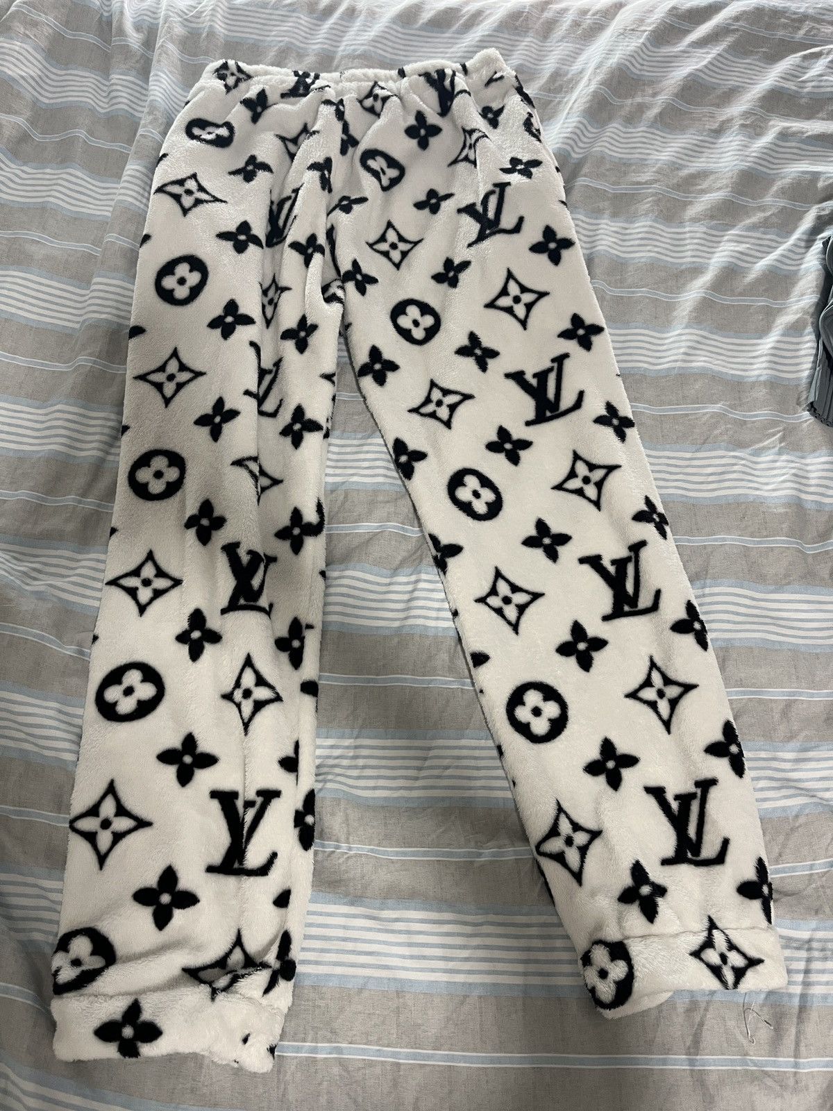 Louis vuitton fuzzy sweatpants sale