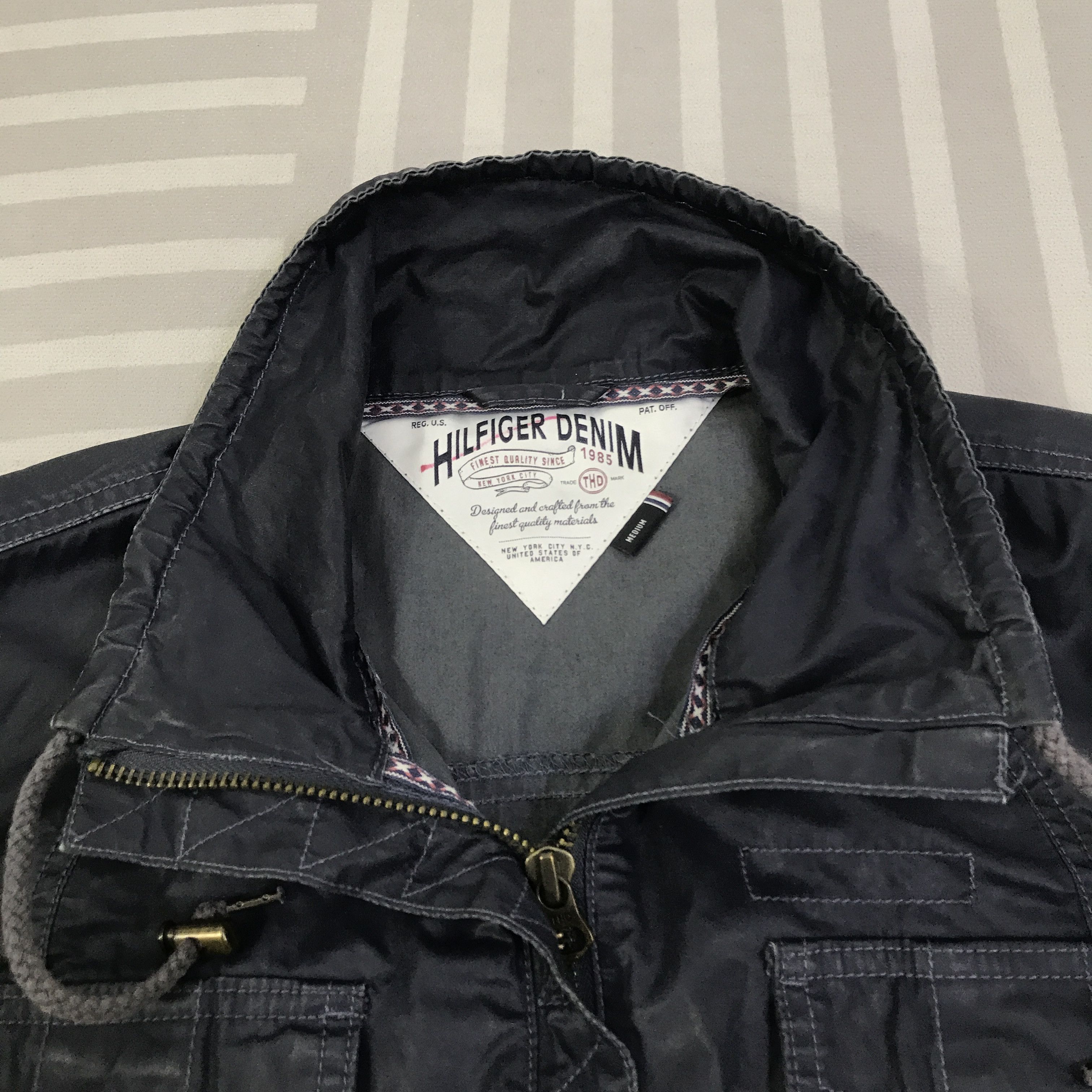 Tommy Hilfiger Vintage Hilfiger Denim woman design Jacket K124B13 Size US M / EU 48-50 / 2 - 5 Thumbnail