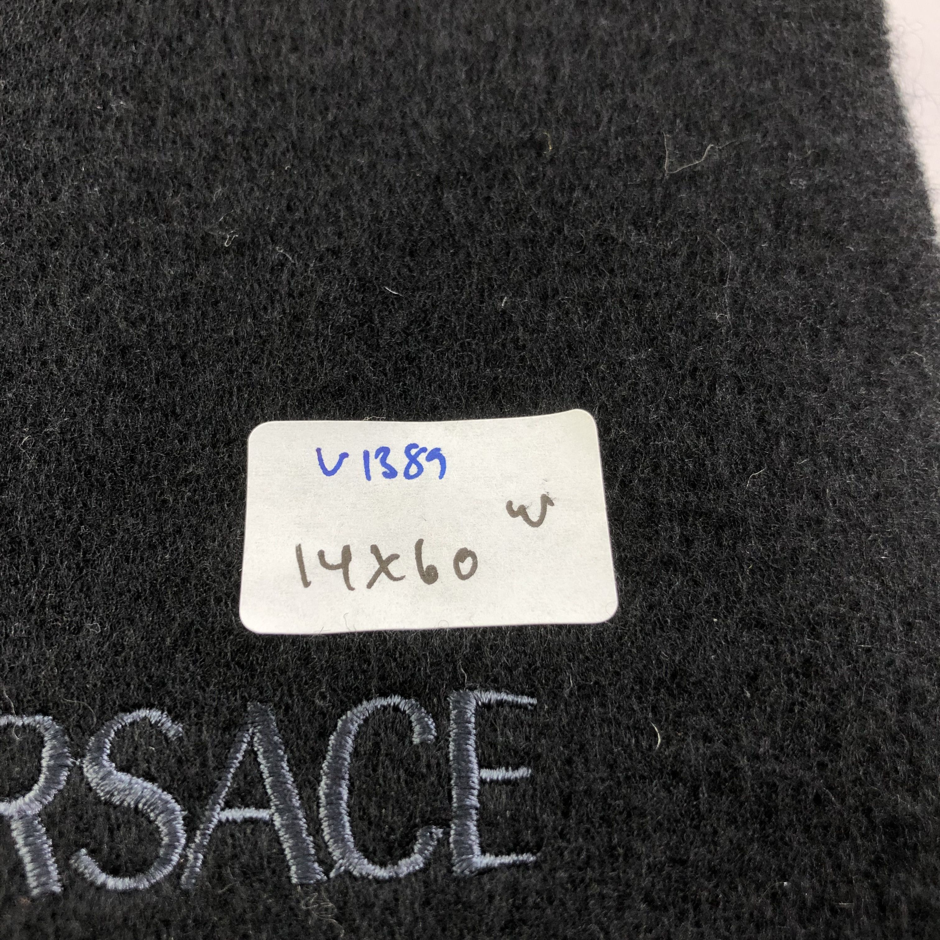Versace Versace Plain Black Wool Scarf Muffler V1389 Size ONE SIZE - 8 Thumbnail