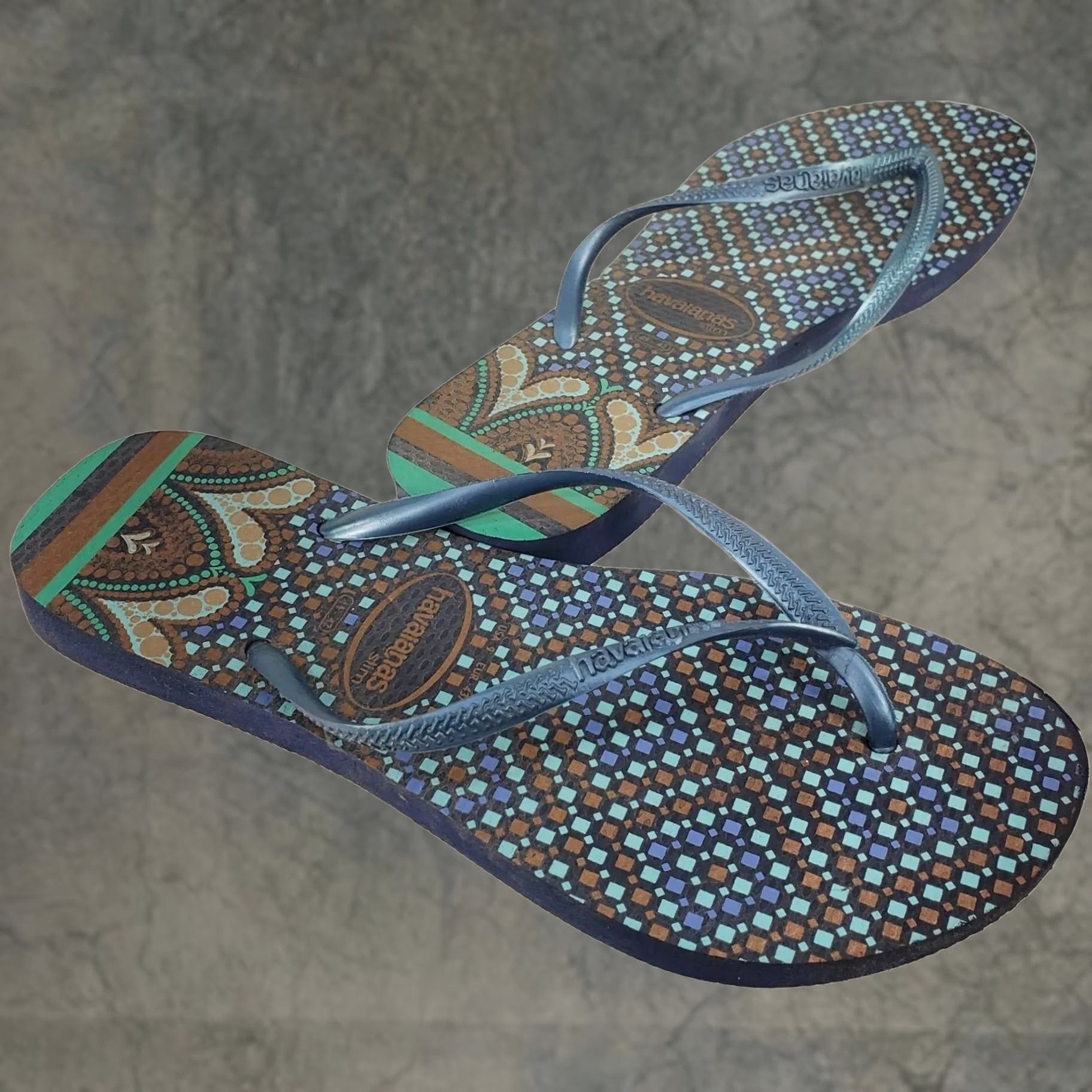 Vintage Havaianas Slim Crystal Sandal WOMEN'S Flip FLOP Thong Blue Grey Turquoise Sz. 9 Size US 9 / IT 39 - 1 Thumbnail